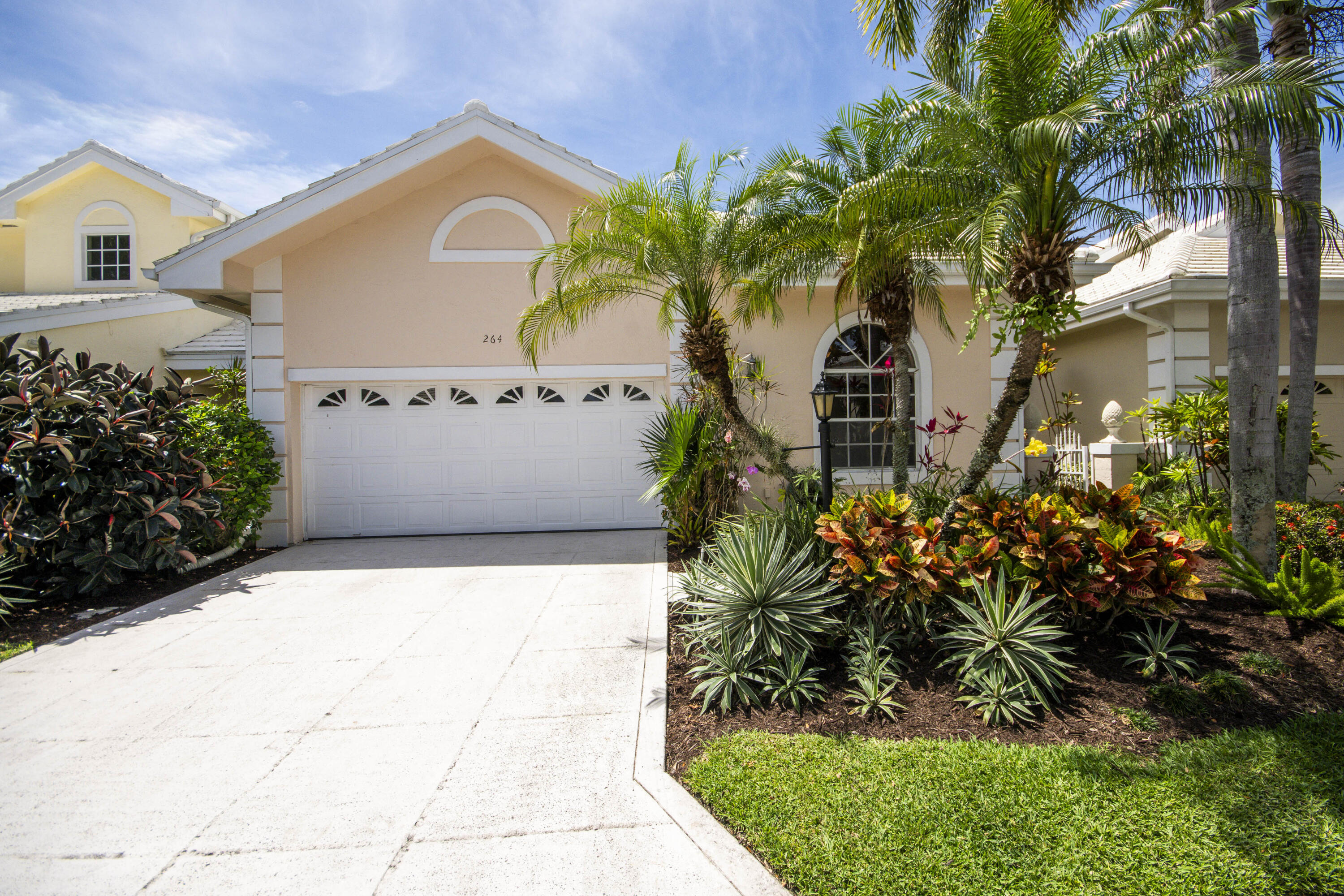 Palm Beach Gardens photo 4