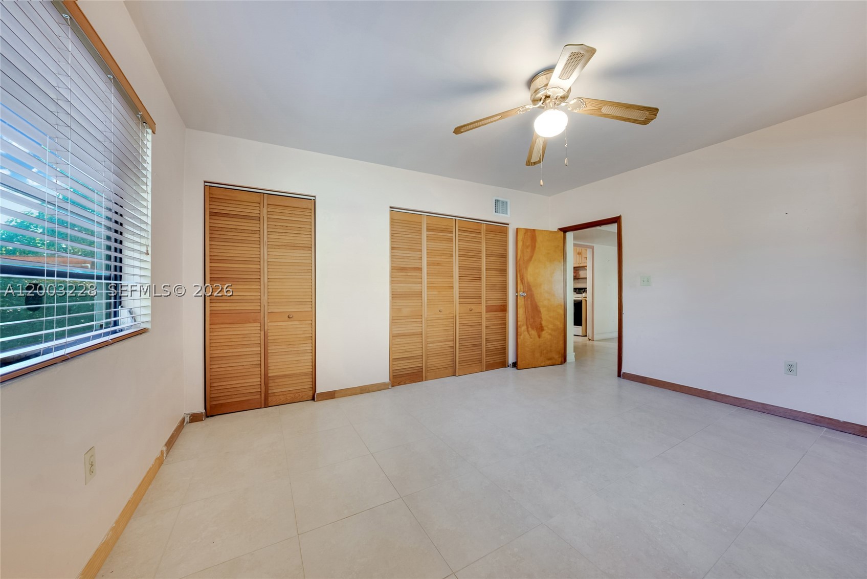 North Miami photo 4