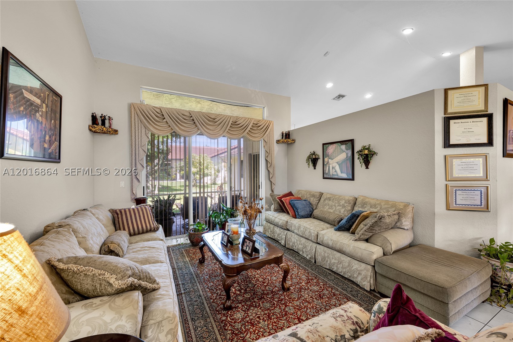 Pembroke Pines photo 4