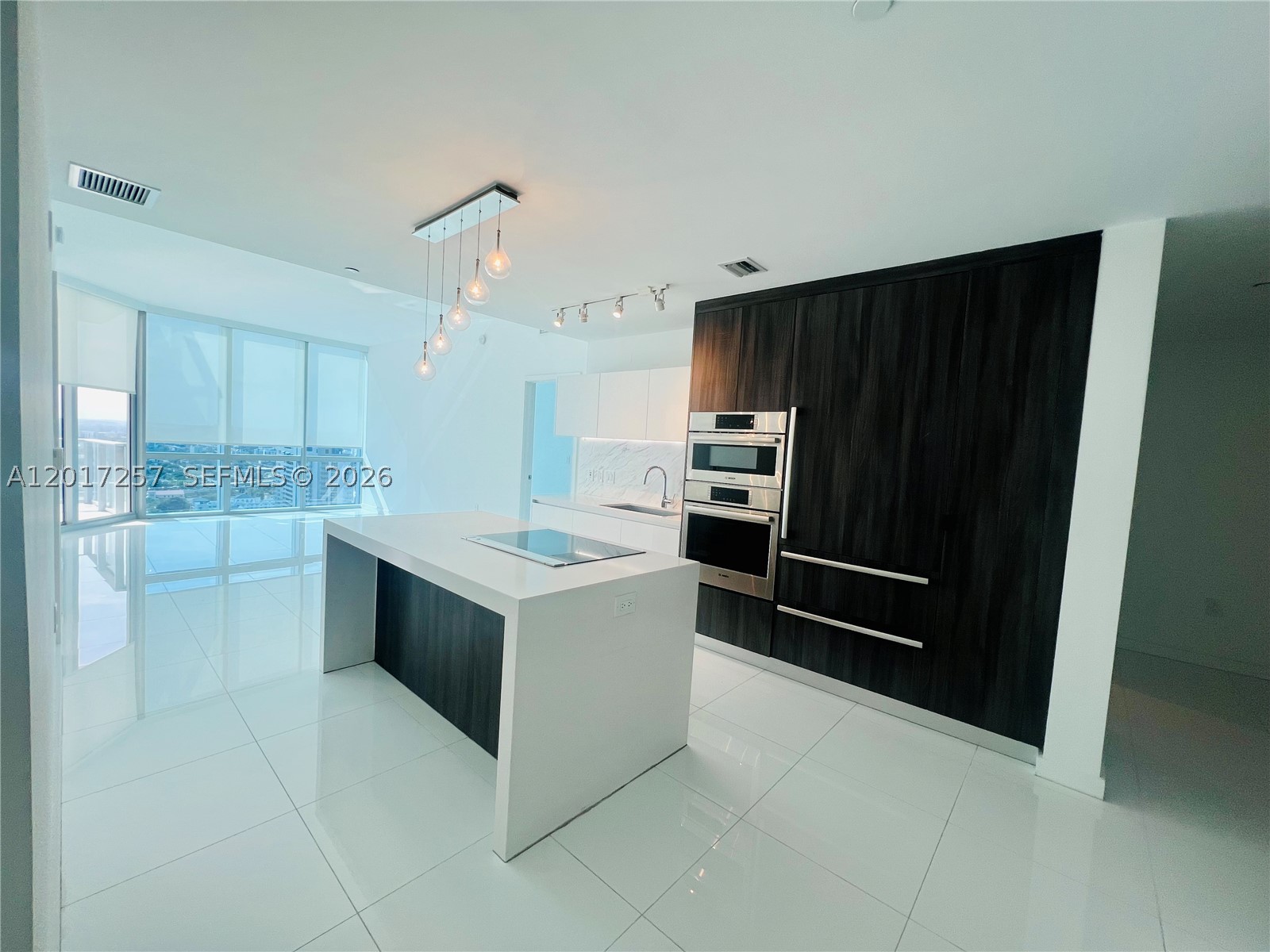 Miami photo 1