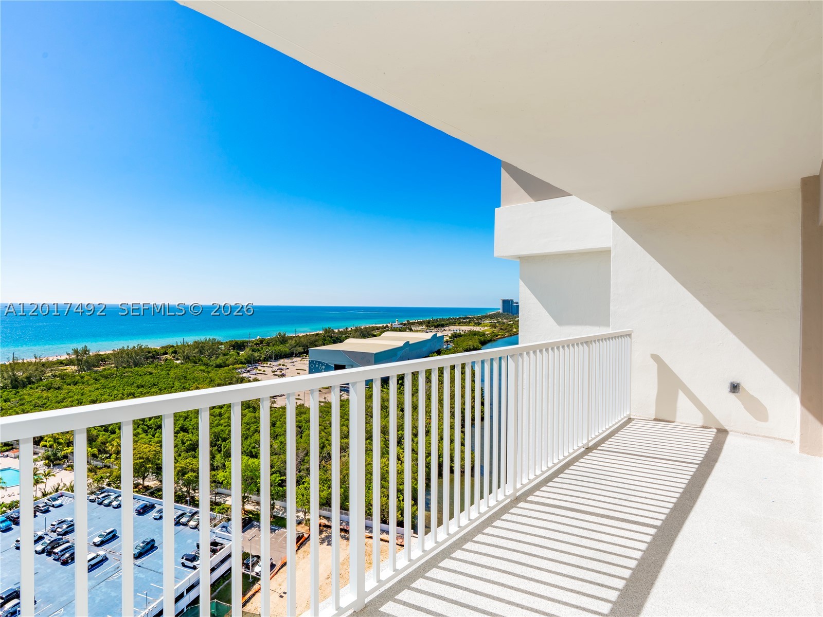 Sunny Isles Beach photo 2