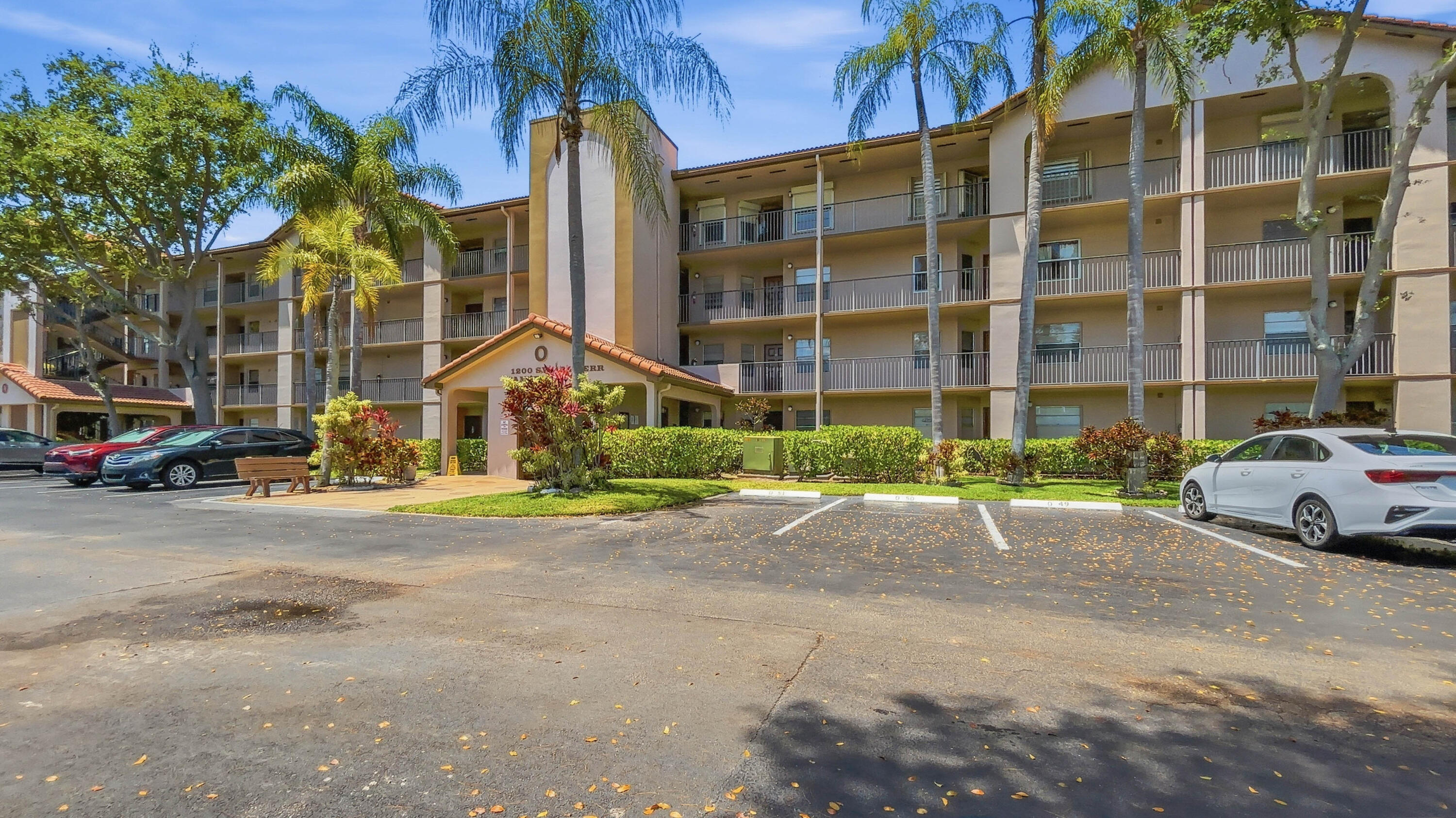 Pembroke Pines photo 1