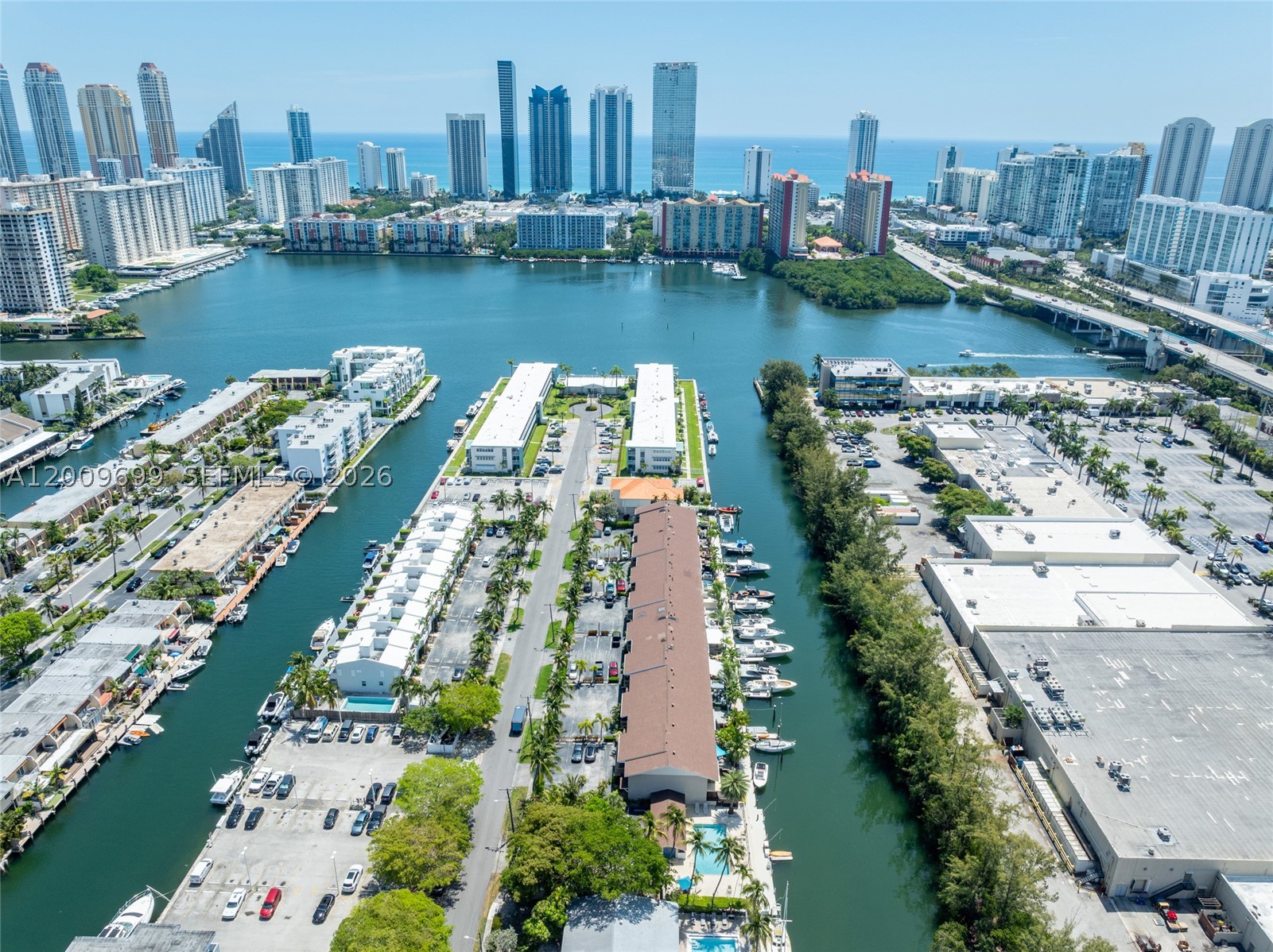 North Miami Beach photo 1