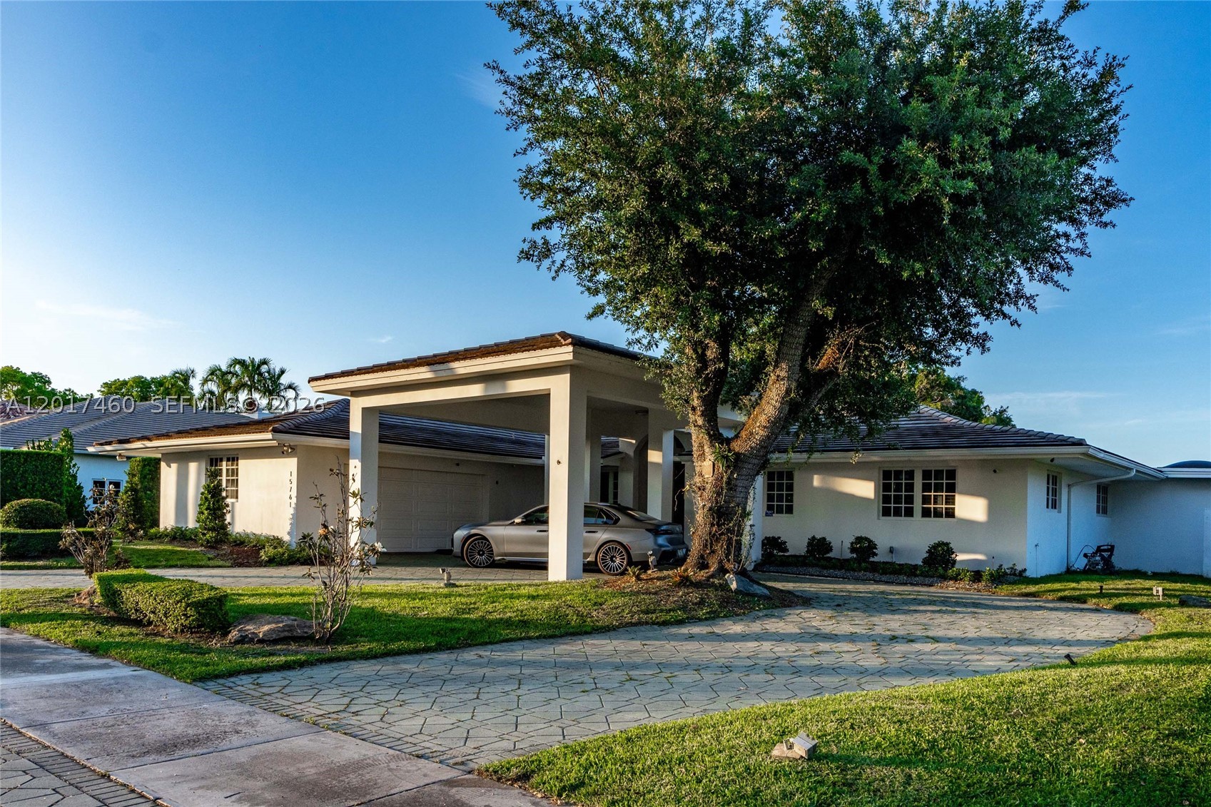 Miami Lakes photo 2