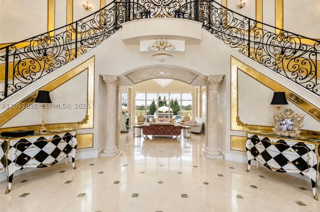 Weston photo 3