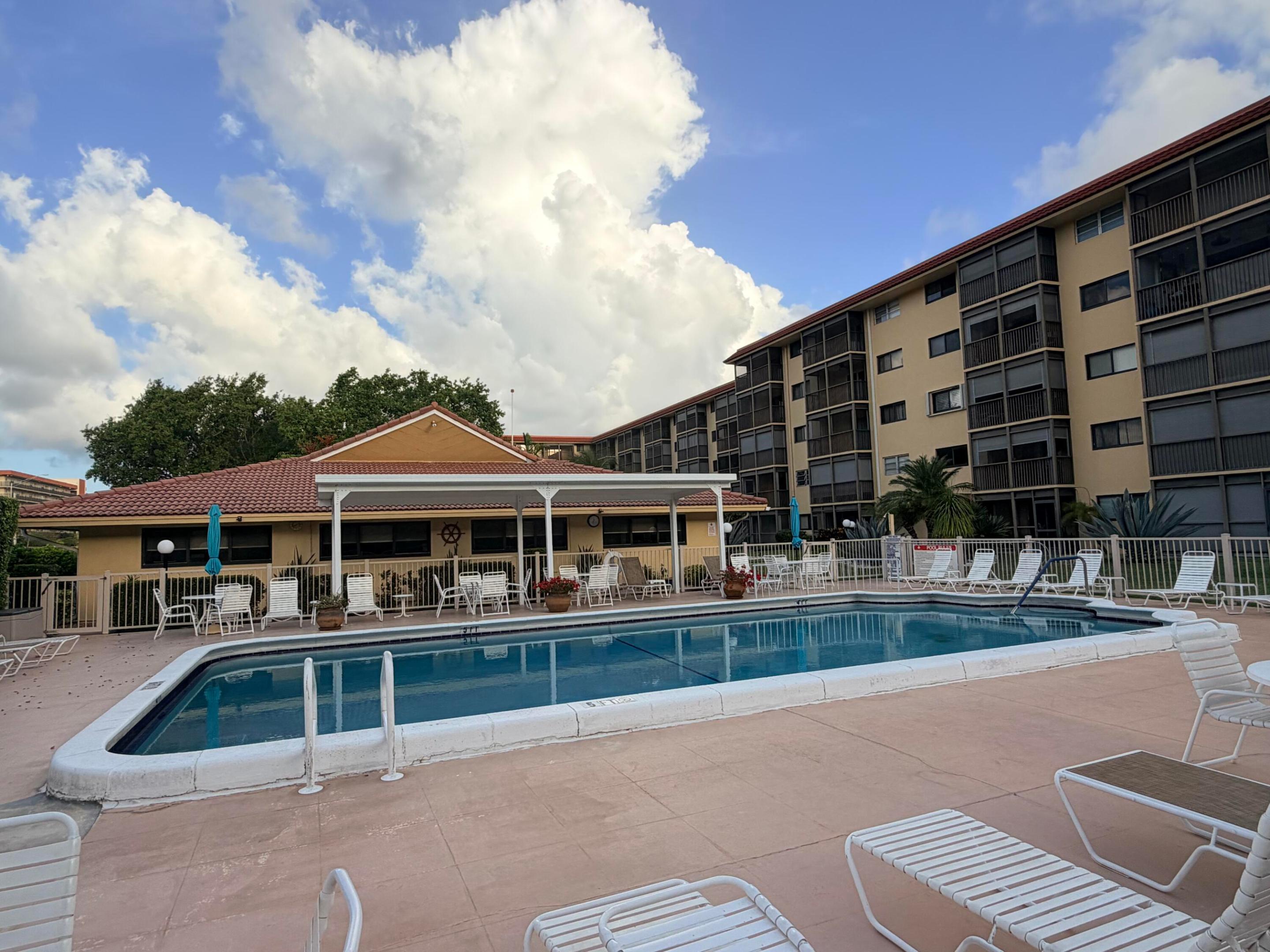 Pompano Beach photo 2