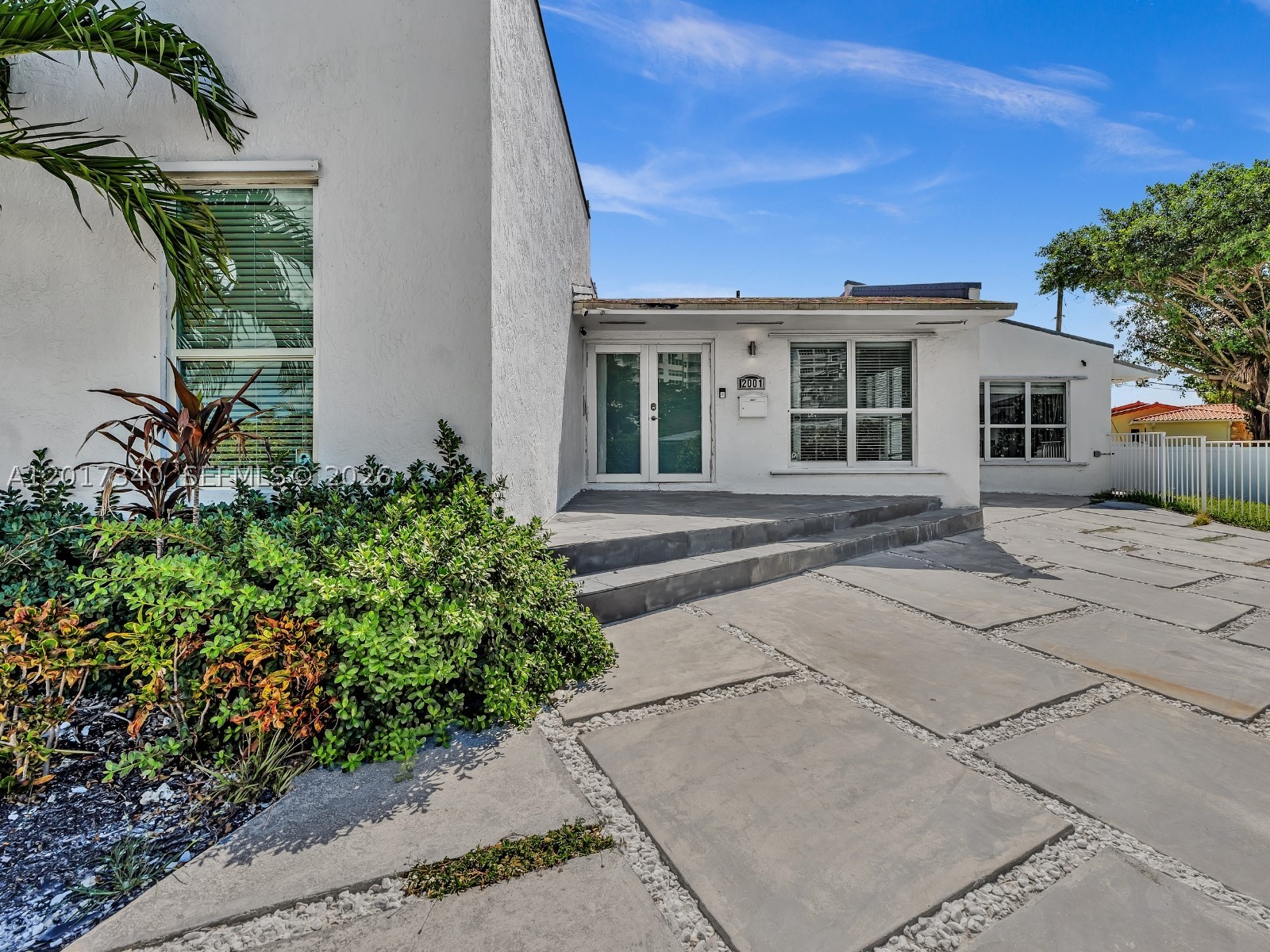 North Miami photo 2