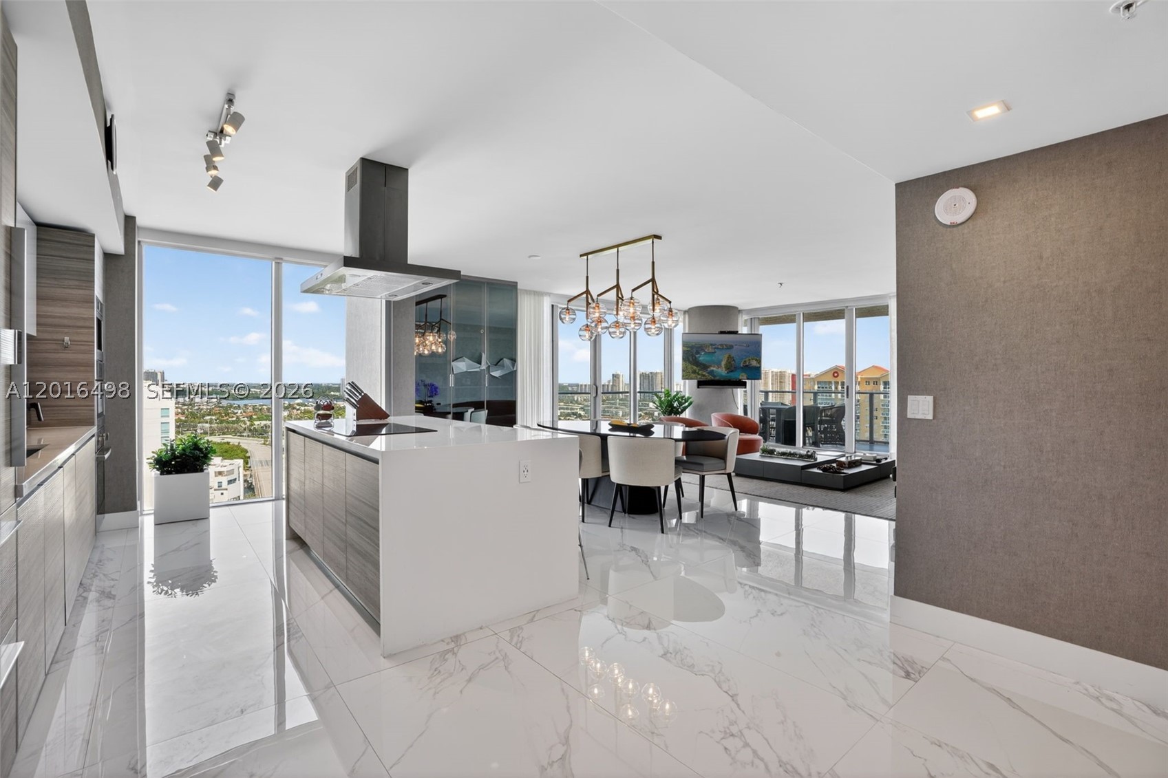 Sunny Isles Beach photo 4