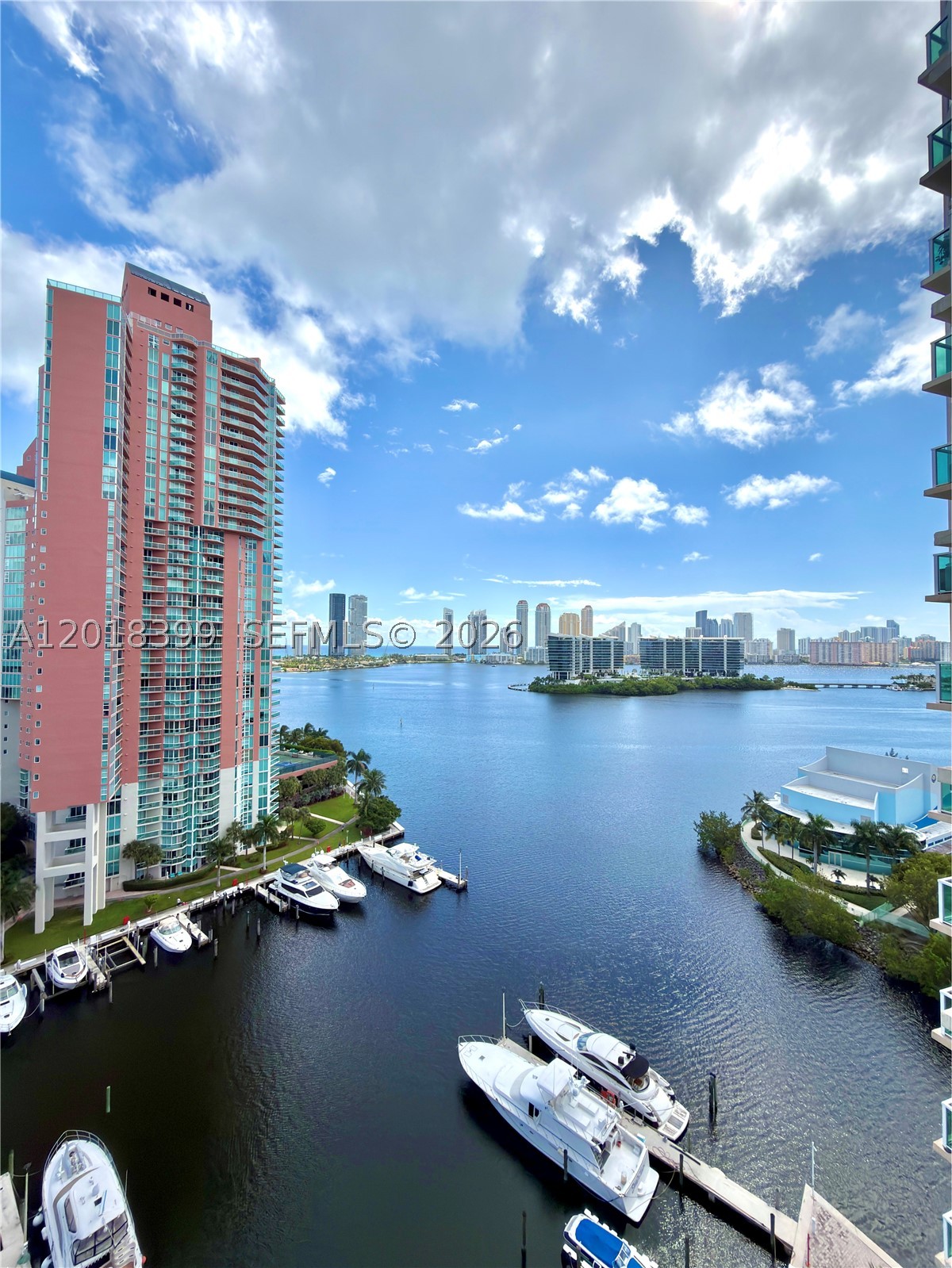 Aventura photo 1