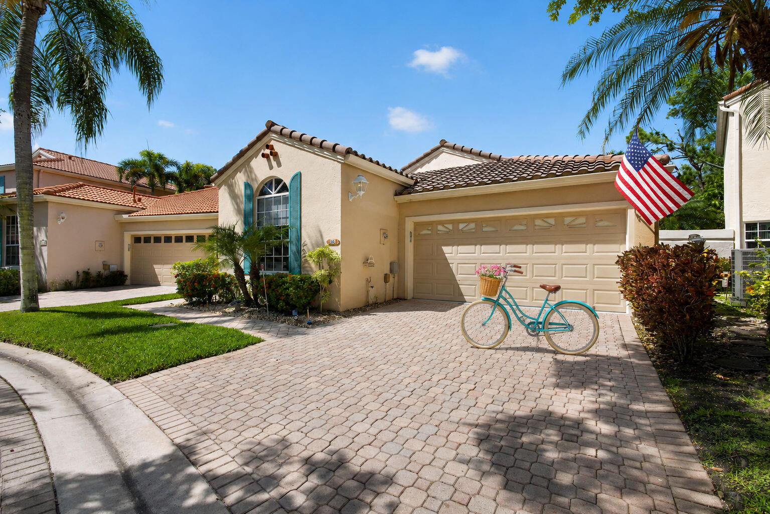 Palm Beach Gardens photo 2