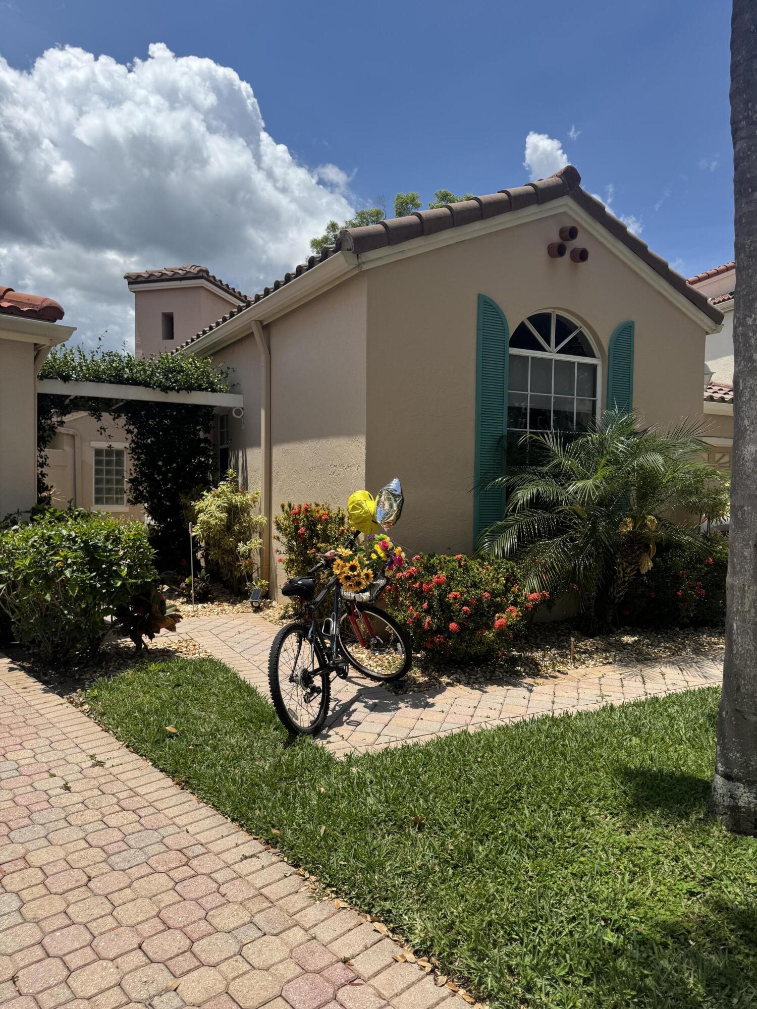 Palm Beach Gardens photo 4