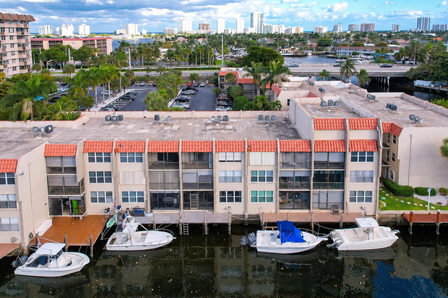 Pompano Beach photo 2
