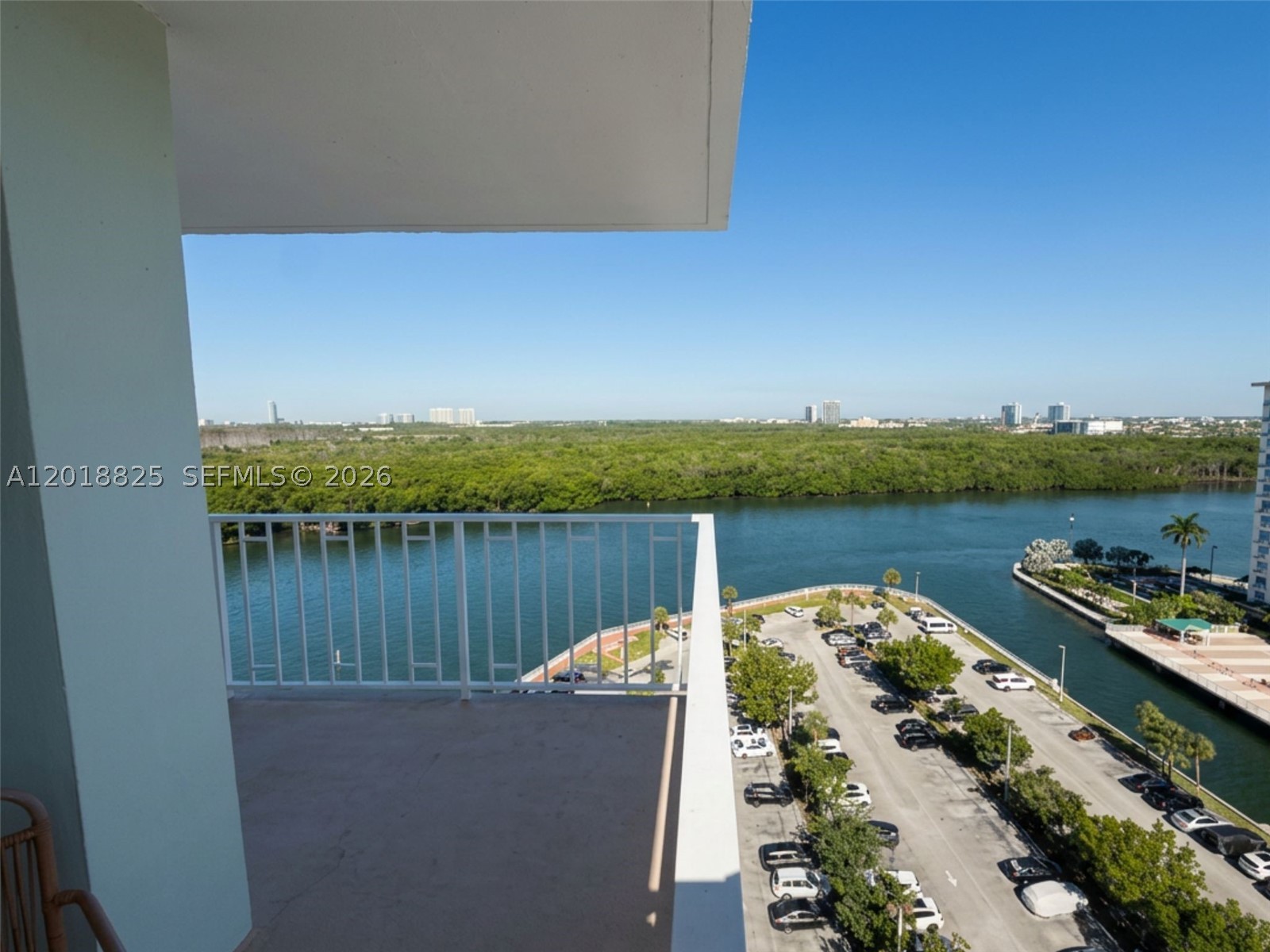 Sunny Isles Beach photo 2