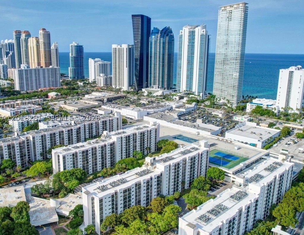 Sunny Isles Beach photo 1