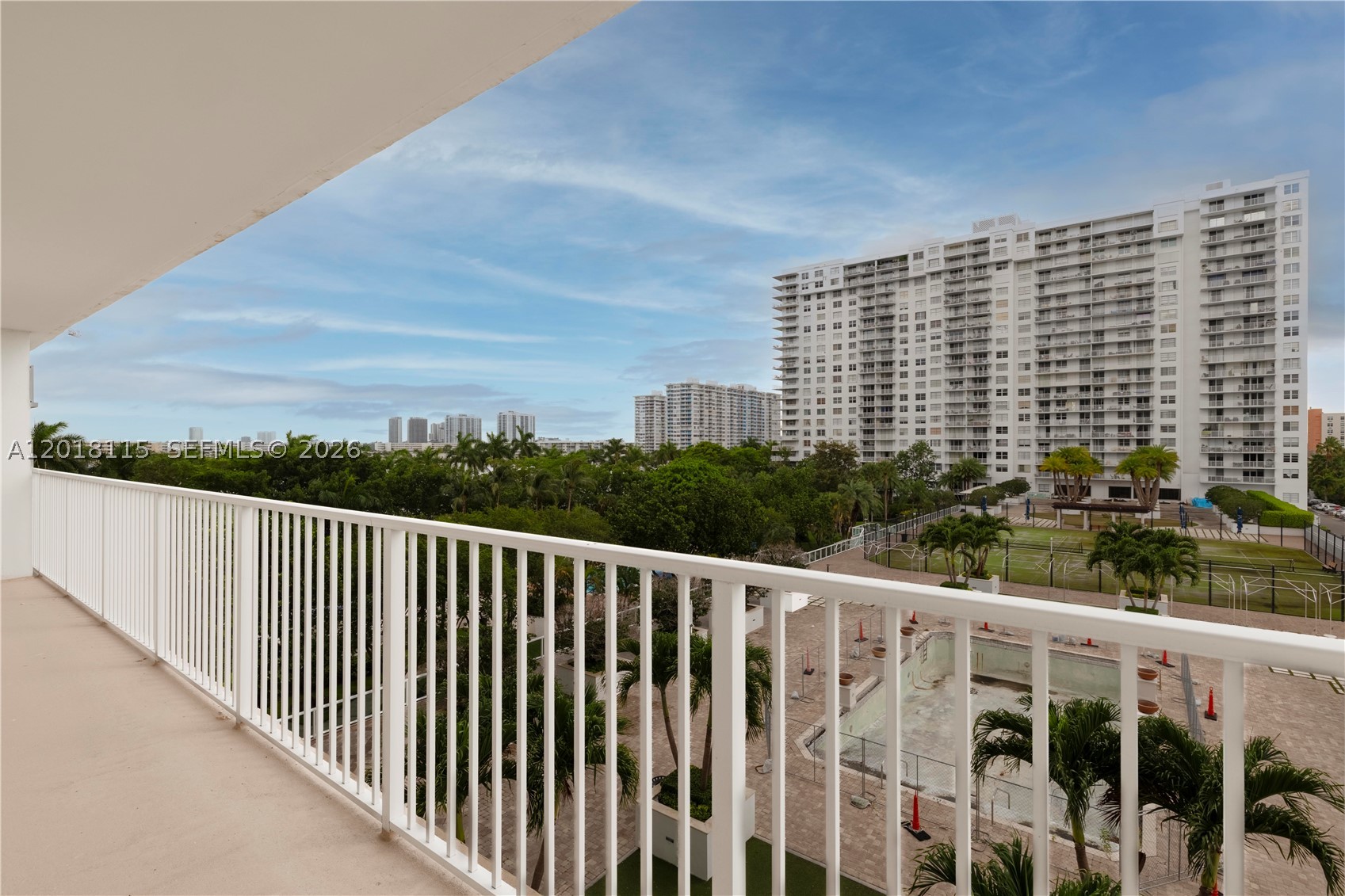 Aventura photo 4