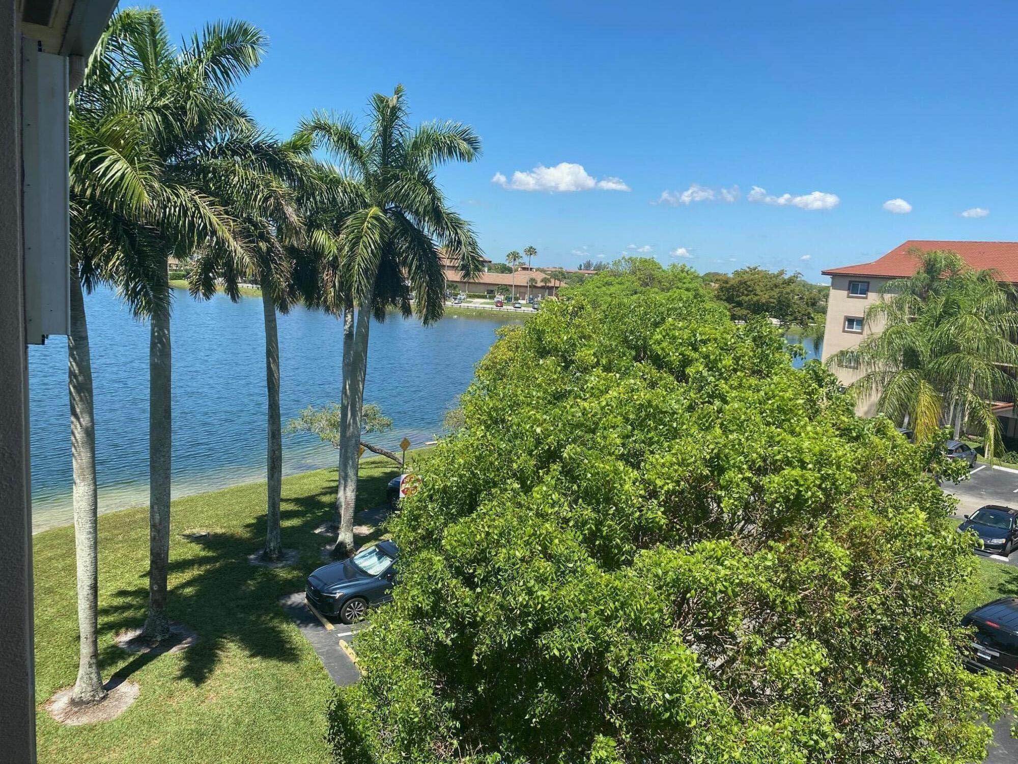Pembroke Pines photo 5