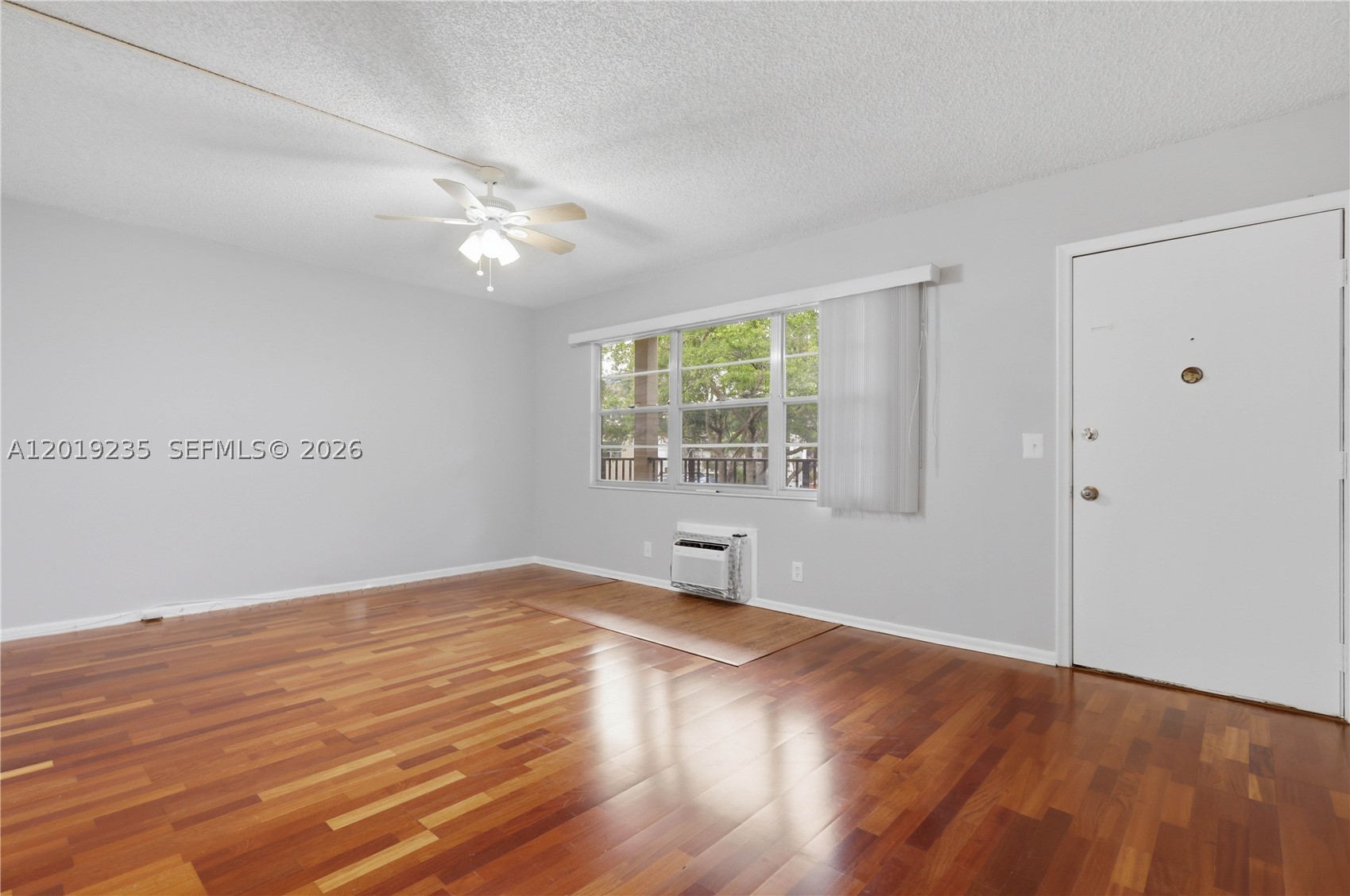 Pembroke Pines photo 2