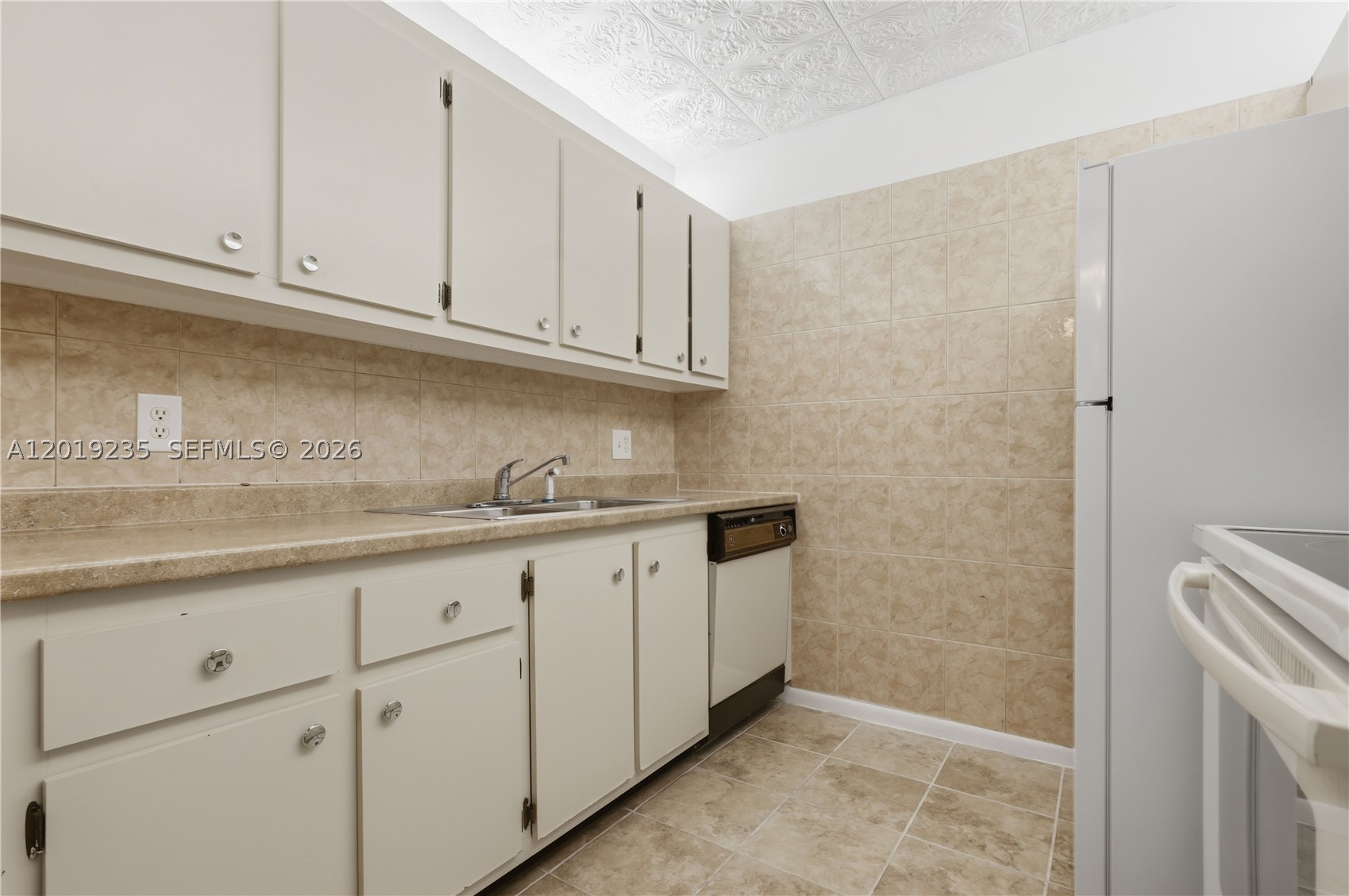 Pembroke Pines photo 5