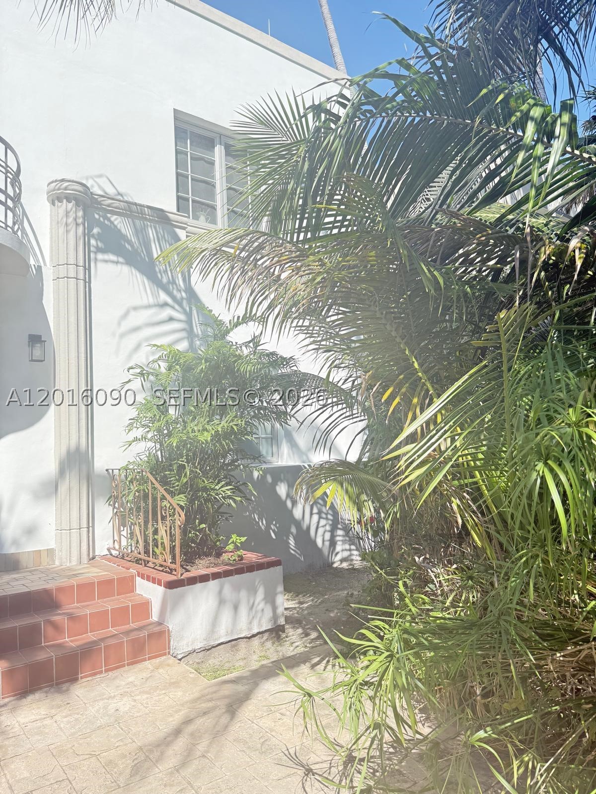 Miami Beach photo 2