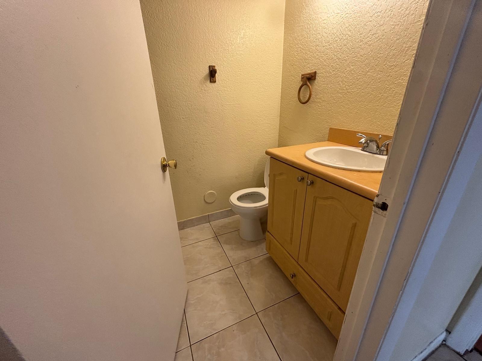 Pembroke Pines photo 5