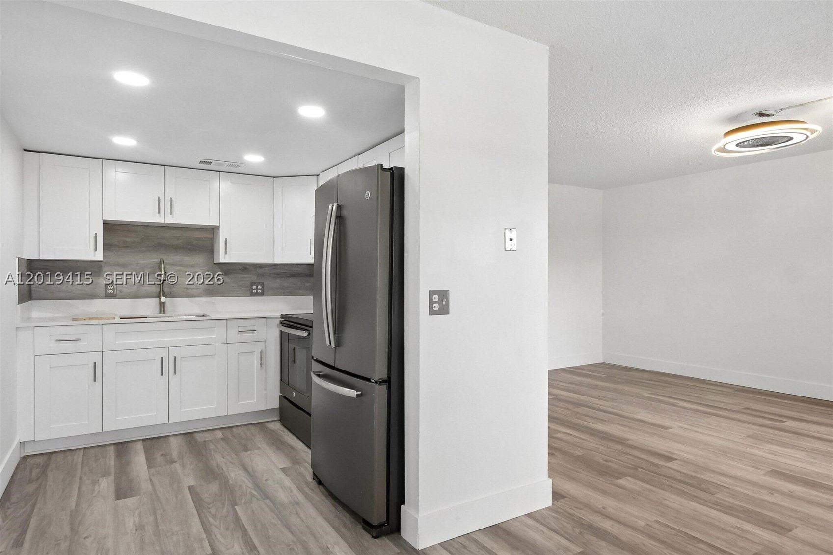 Pembroke Pines photo 3
