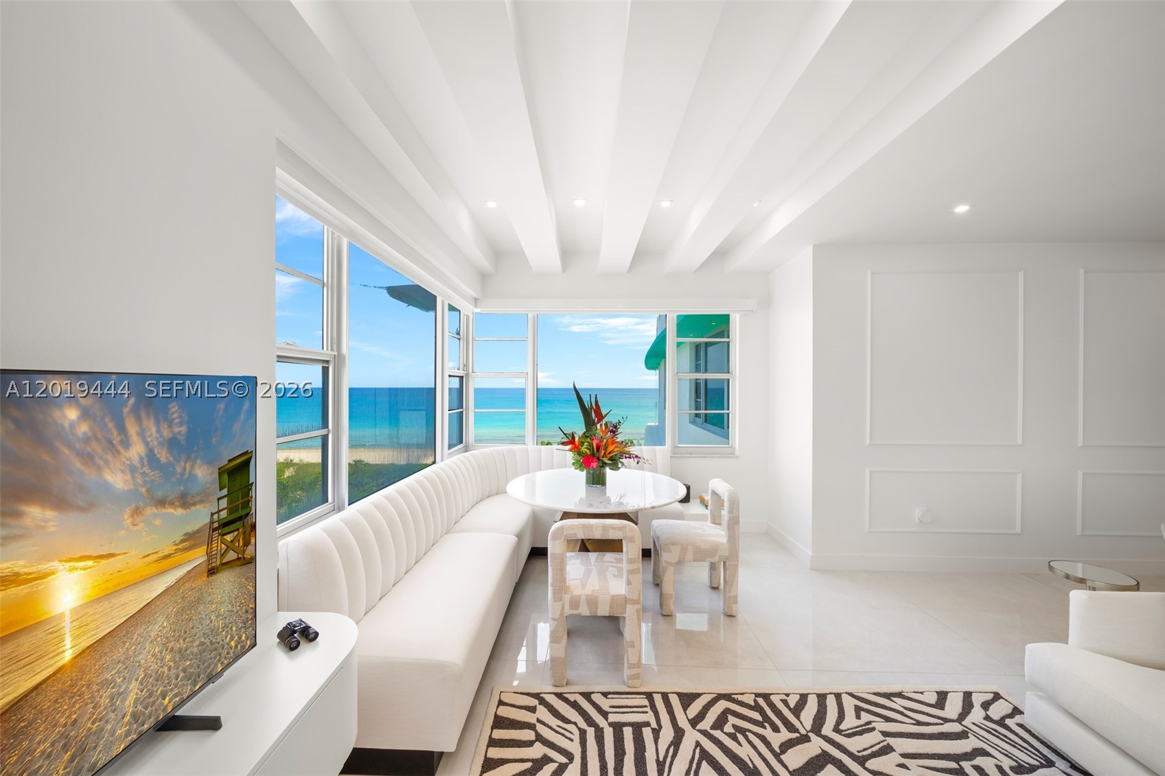 Miami Beach photo 2