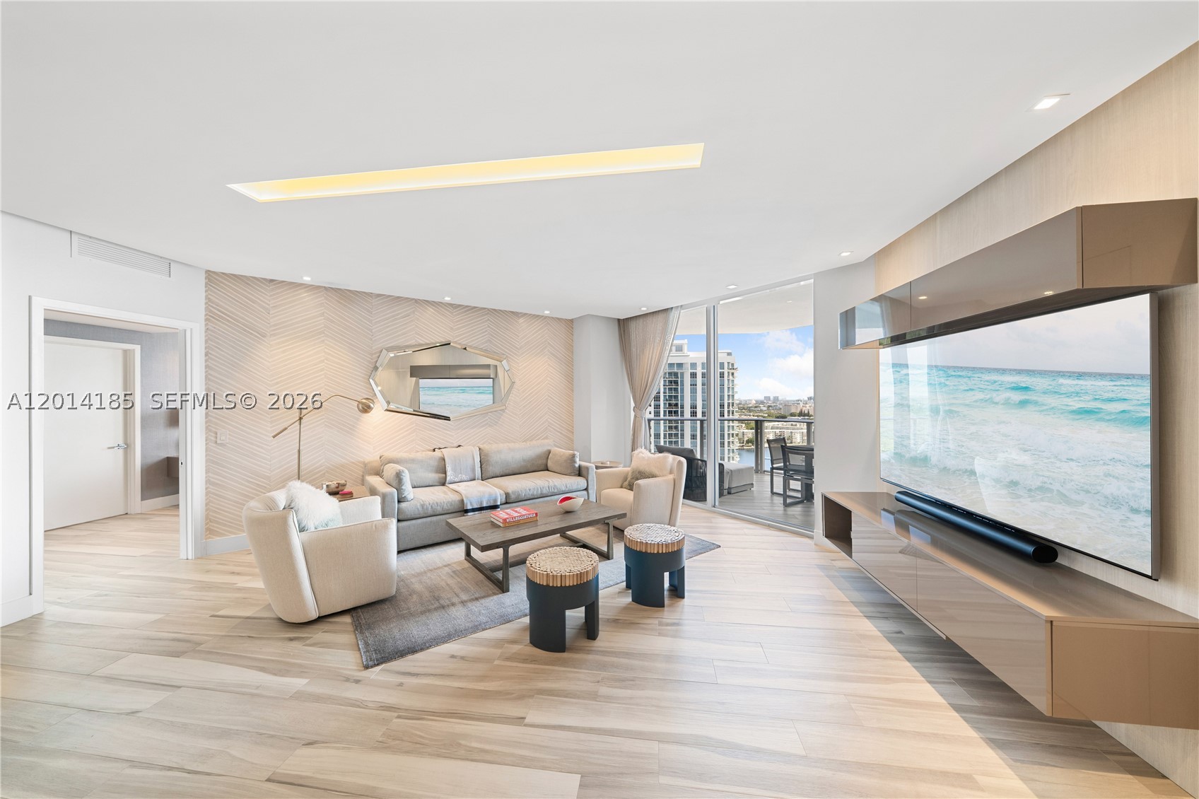 North Miami Beach photo 4