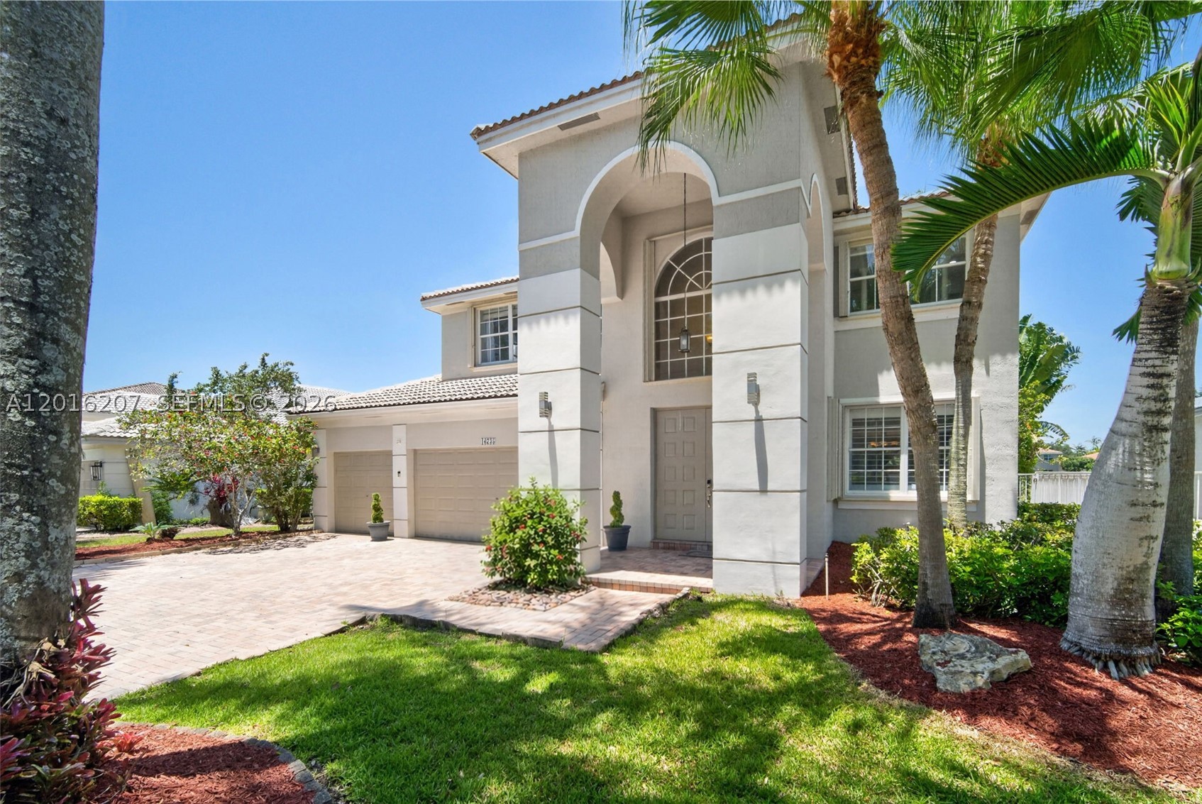 Pembroke Pines photo 4
