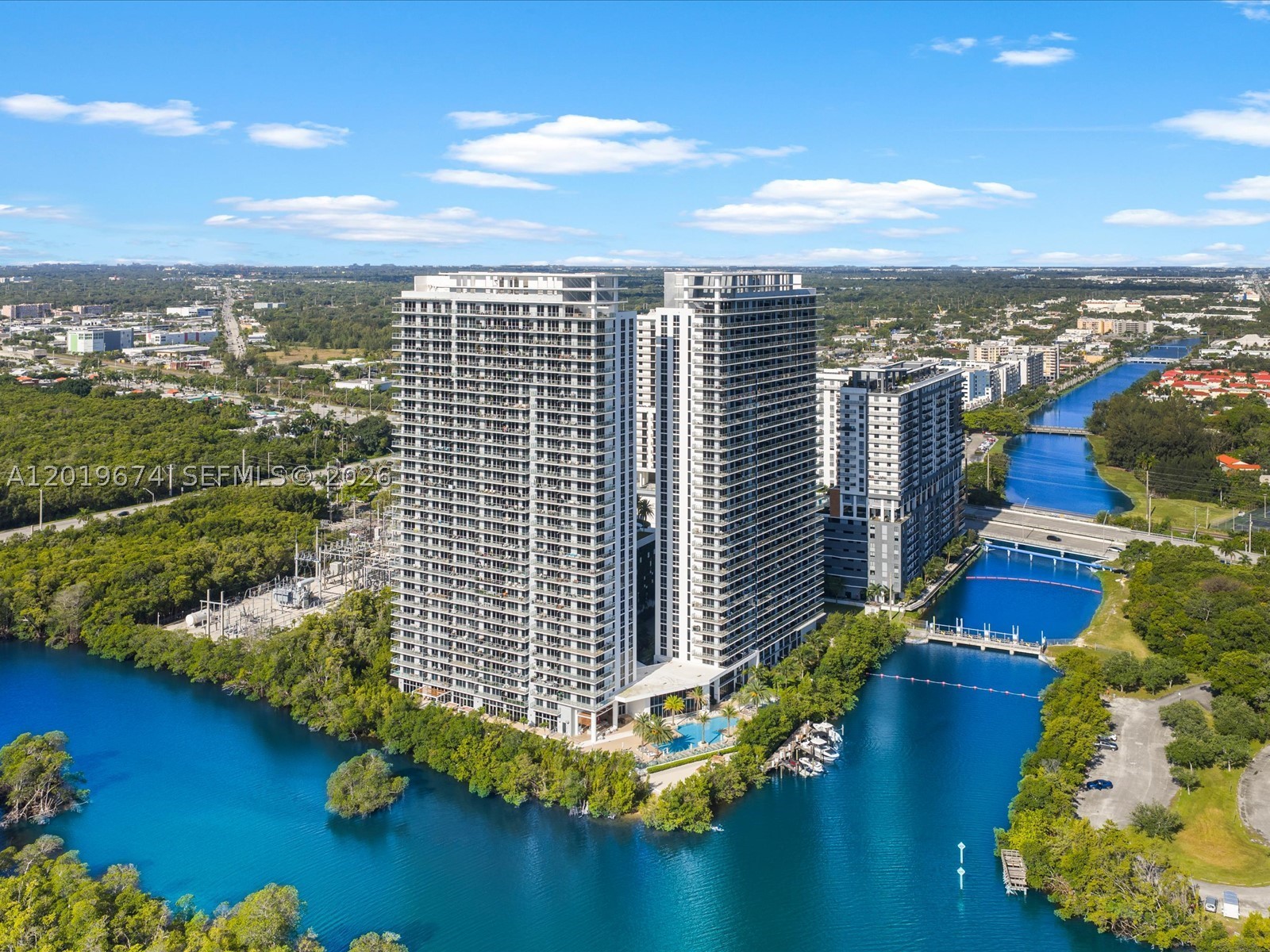 North Miami Beach photo 1