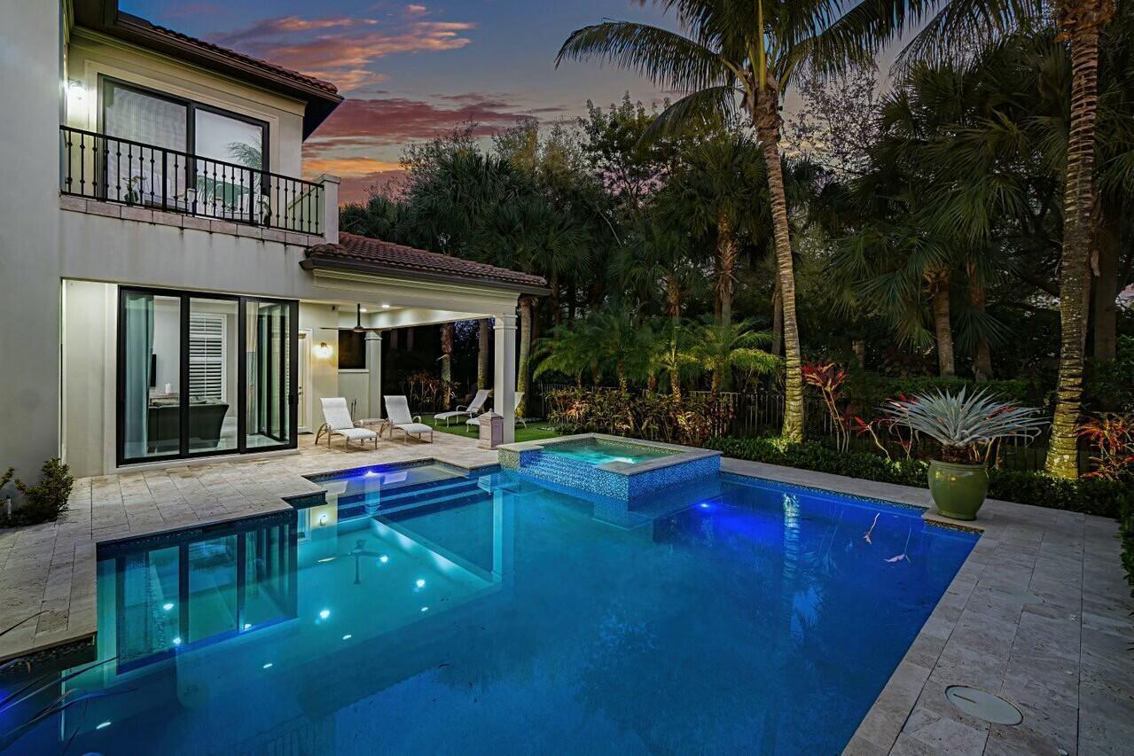 Palm Beach Gardens photo 3