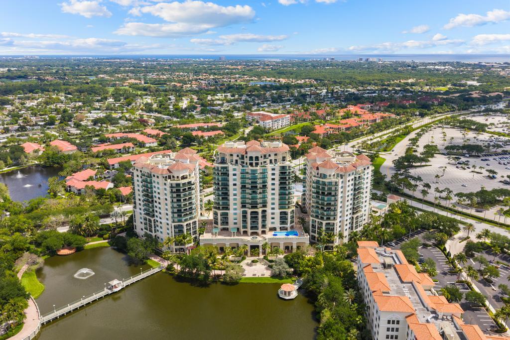 Palm Beach Gardens photo 1