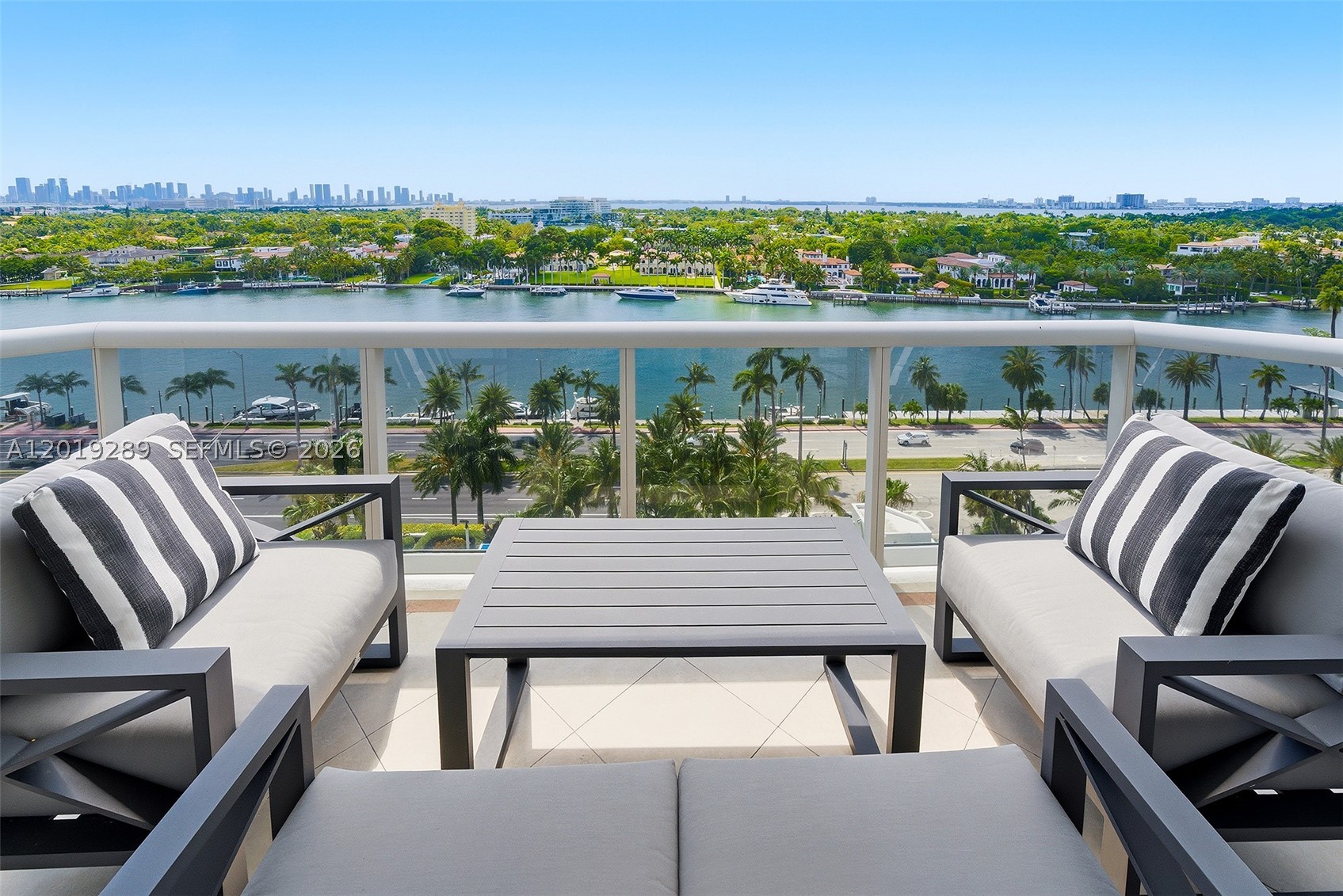 Miami Beach photo 1