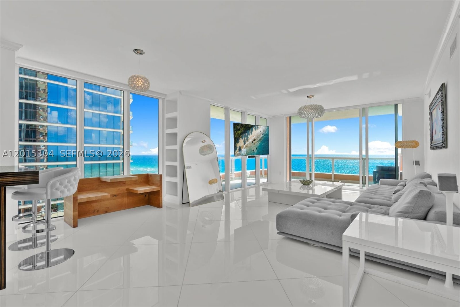 Sunny Isles Beach photo 2