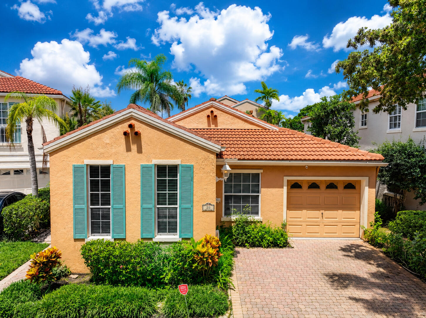 Palm Beach Gardens photo 1