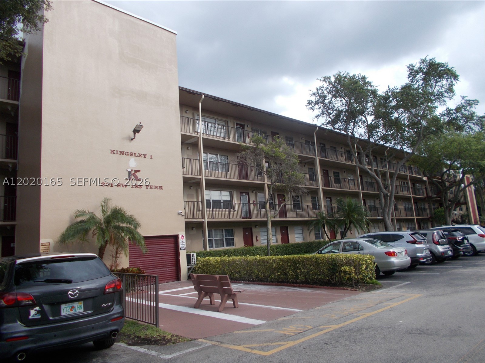 Pembroke Pines photo 2
