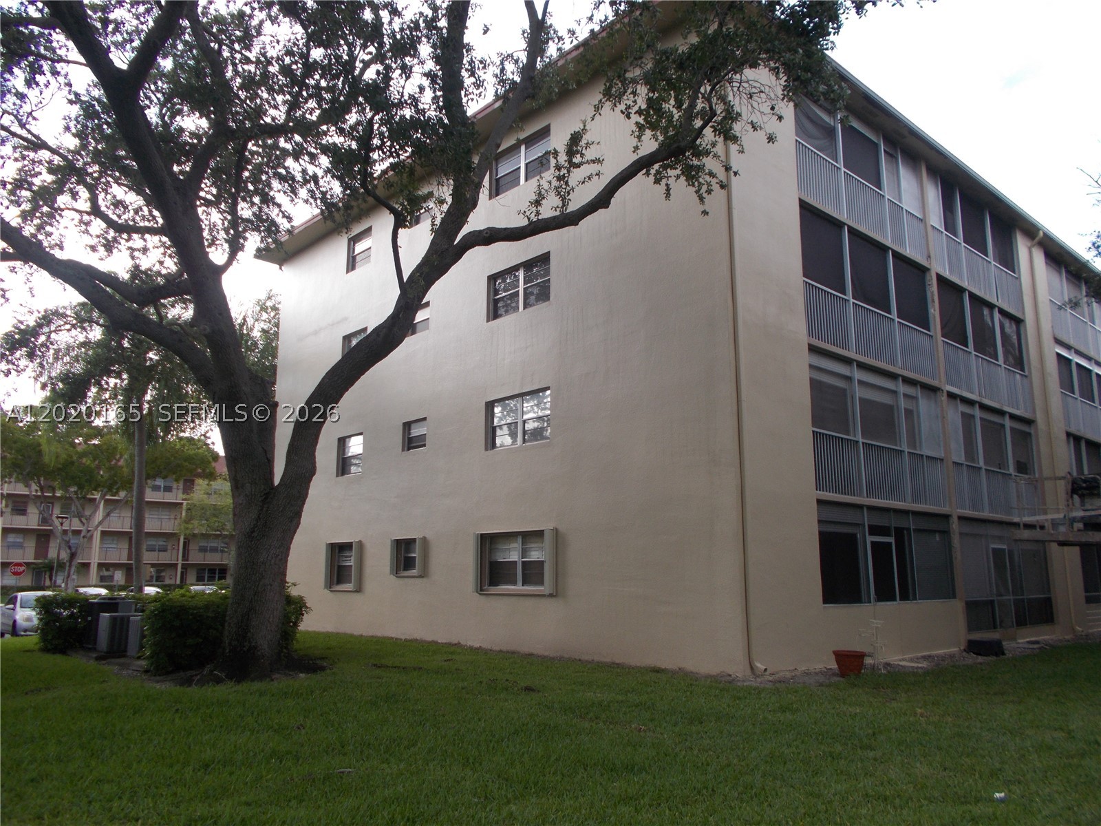 Pembroke Pines photo 4