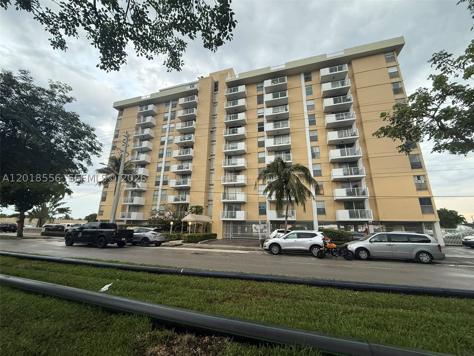 North Miami photo 1