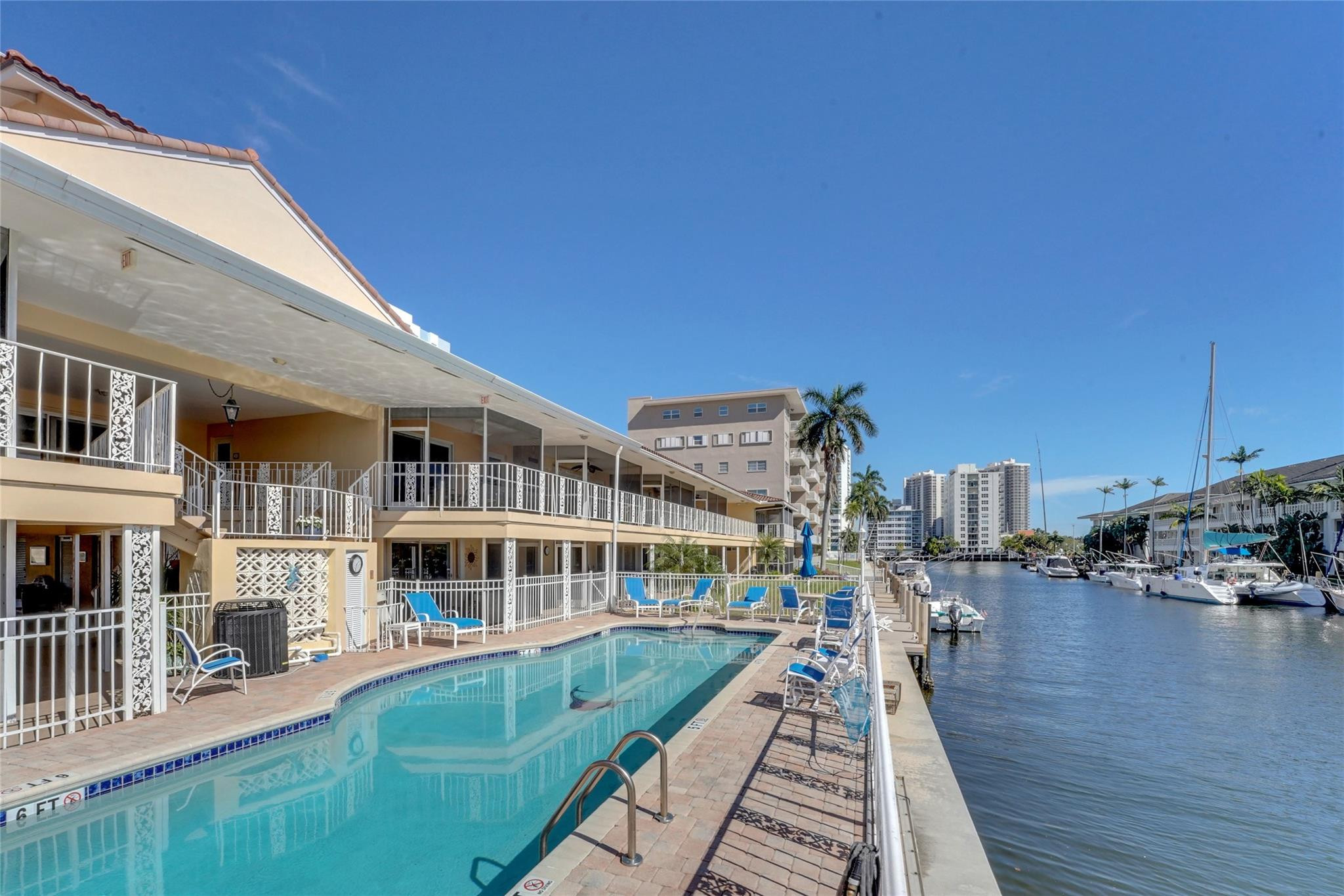 Fort Lauderdale photo 1