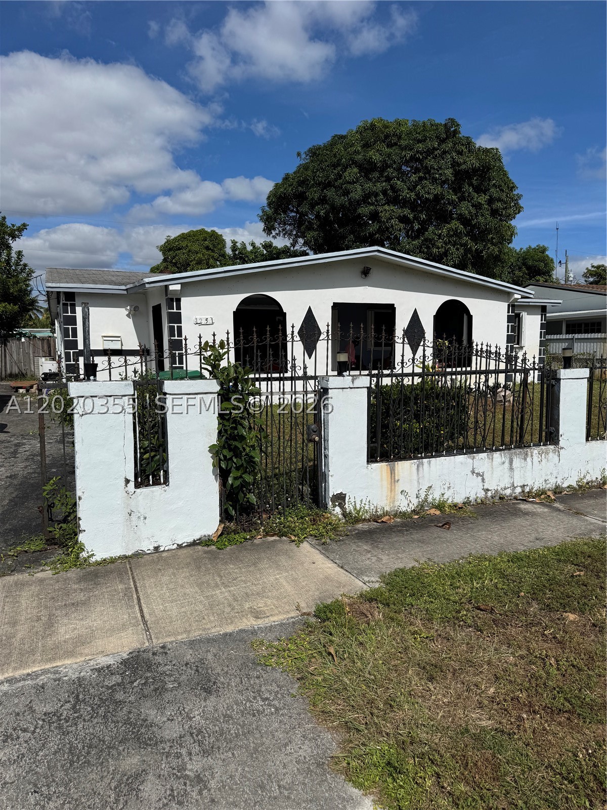 Miami Gardens photo 1