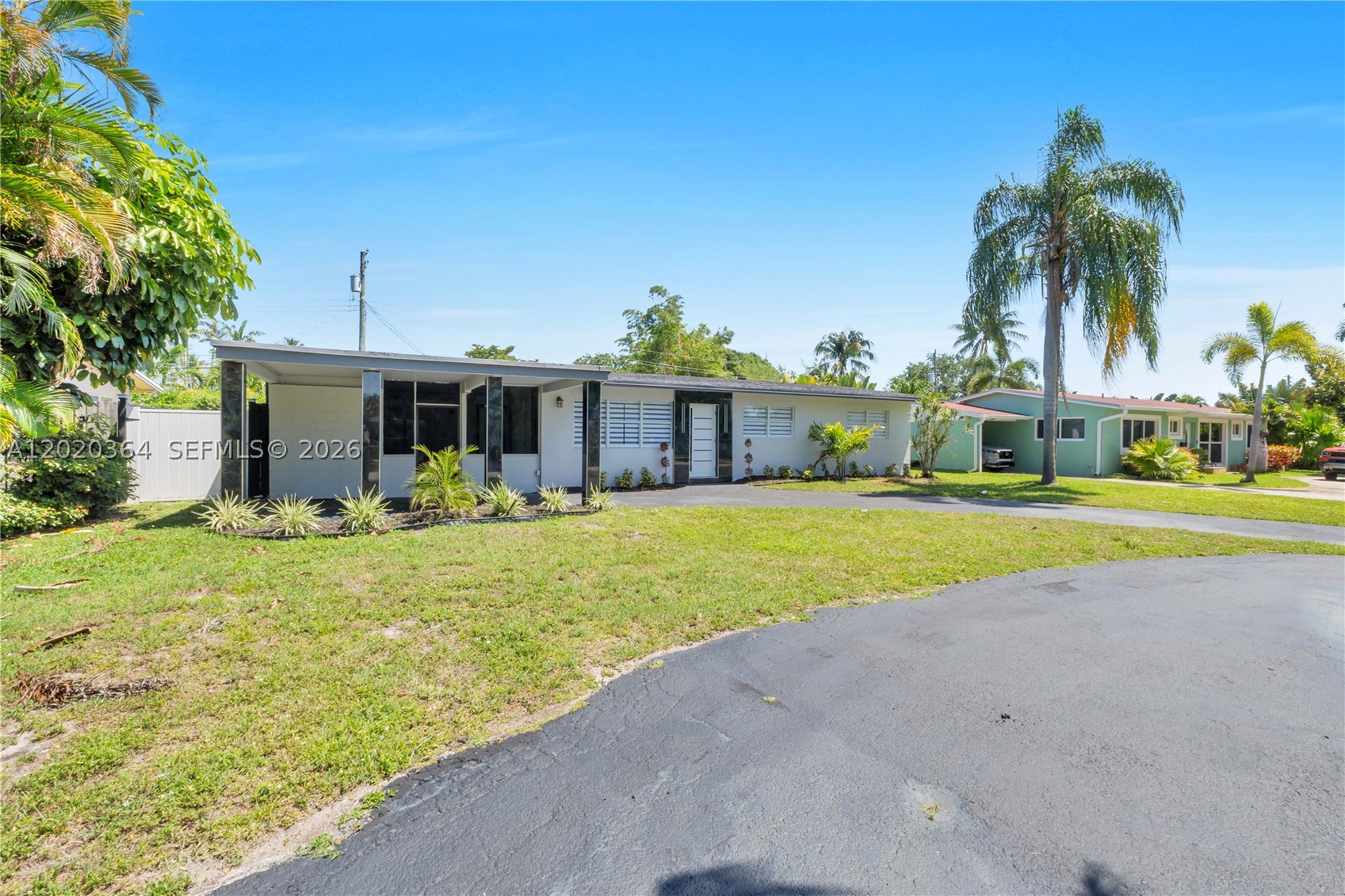Wilton Manors photo 3