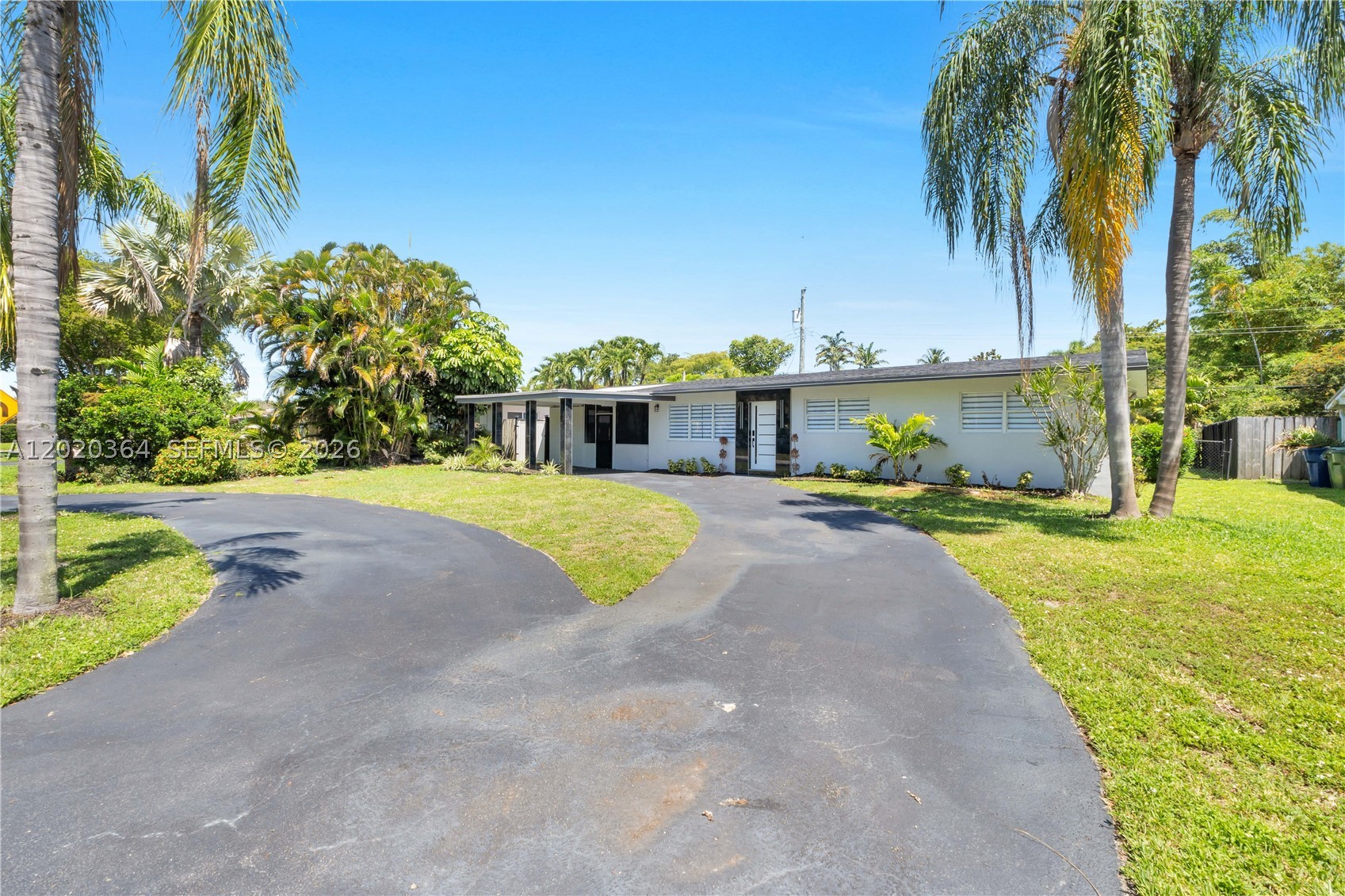 Wilton Manors photo 5