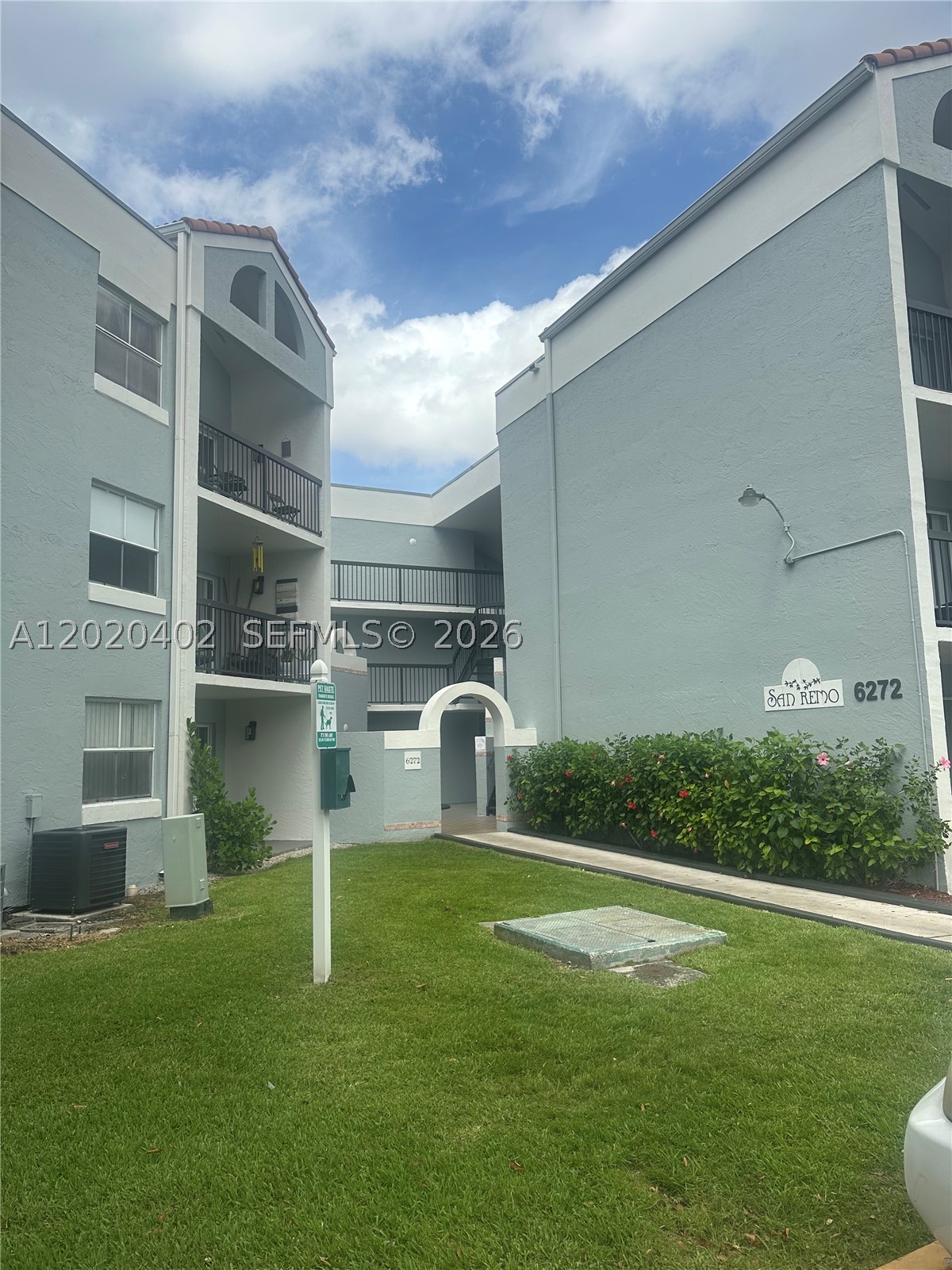 Hialeah photo 2