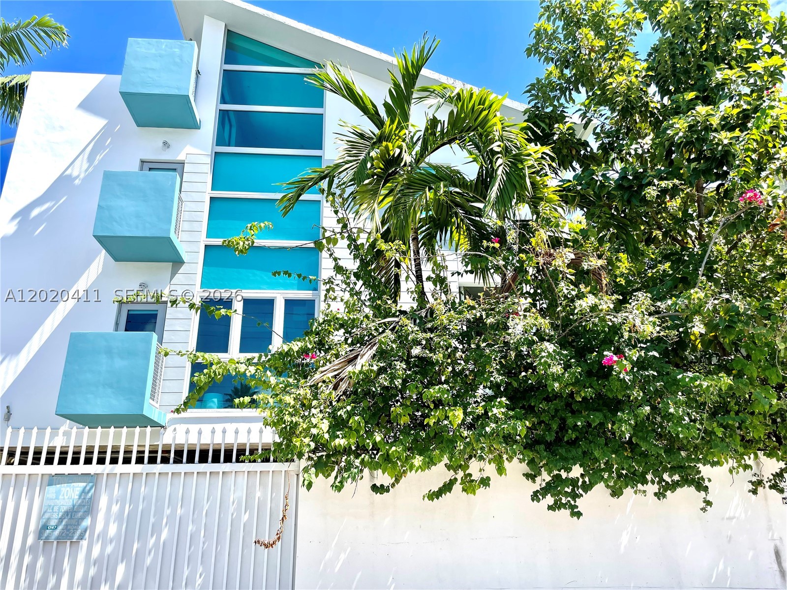 Miami Beach photo 1
