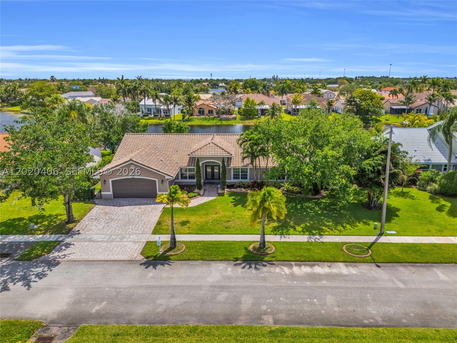 Pembroke Pines photo 5
