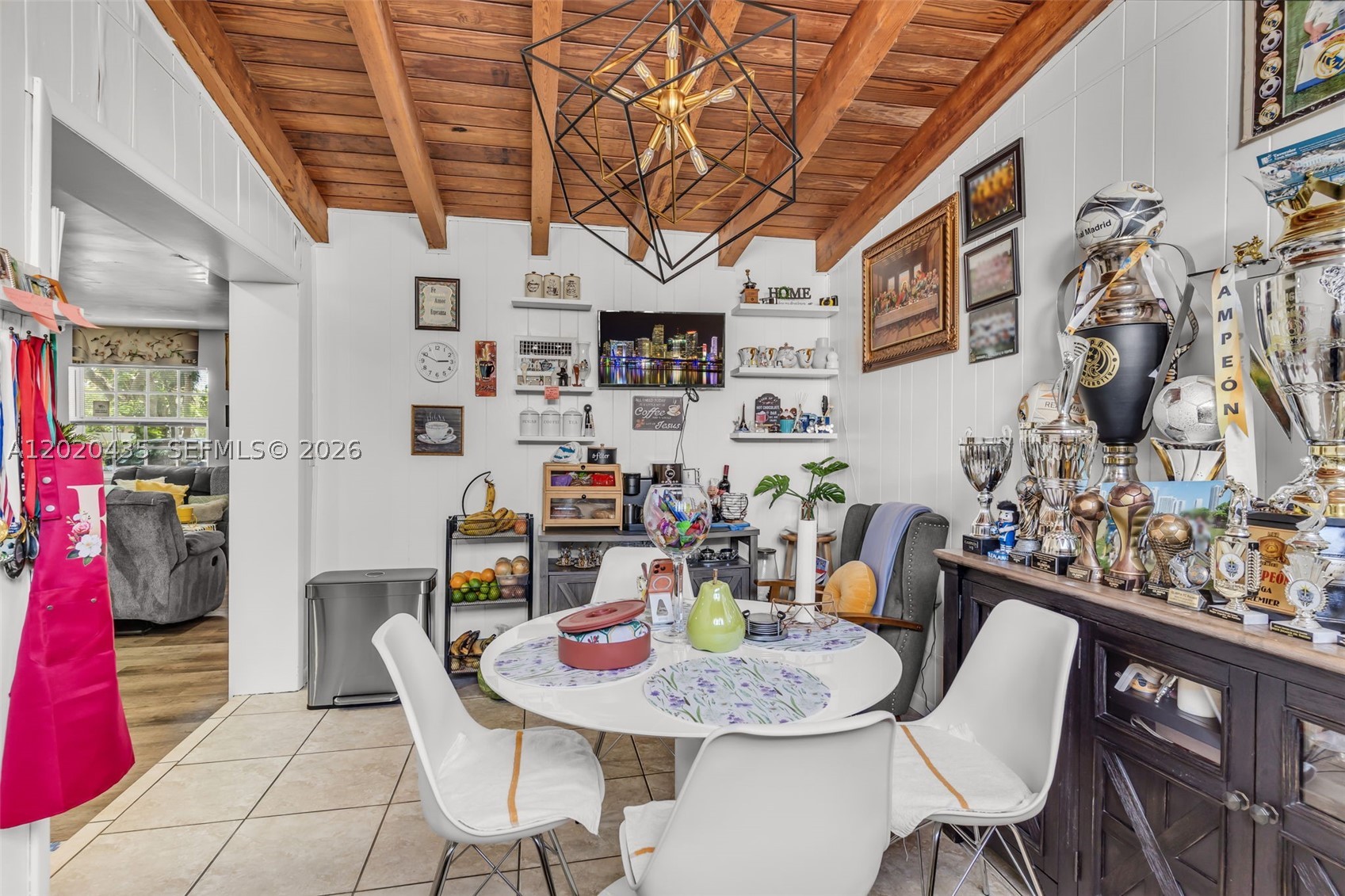 North Miami photo 2