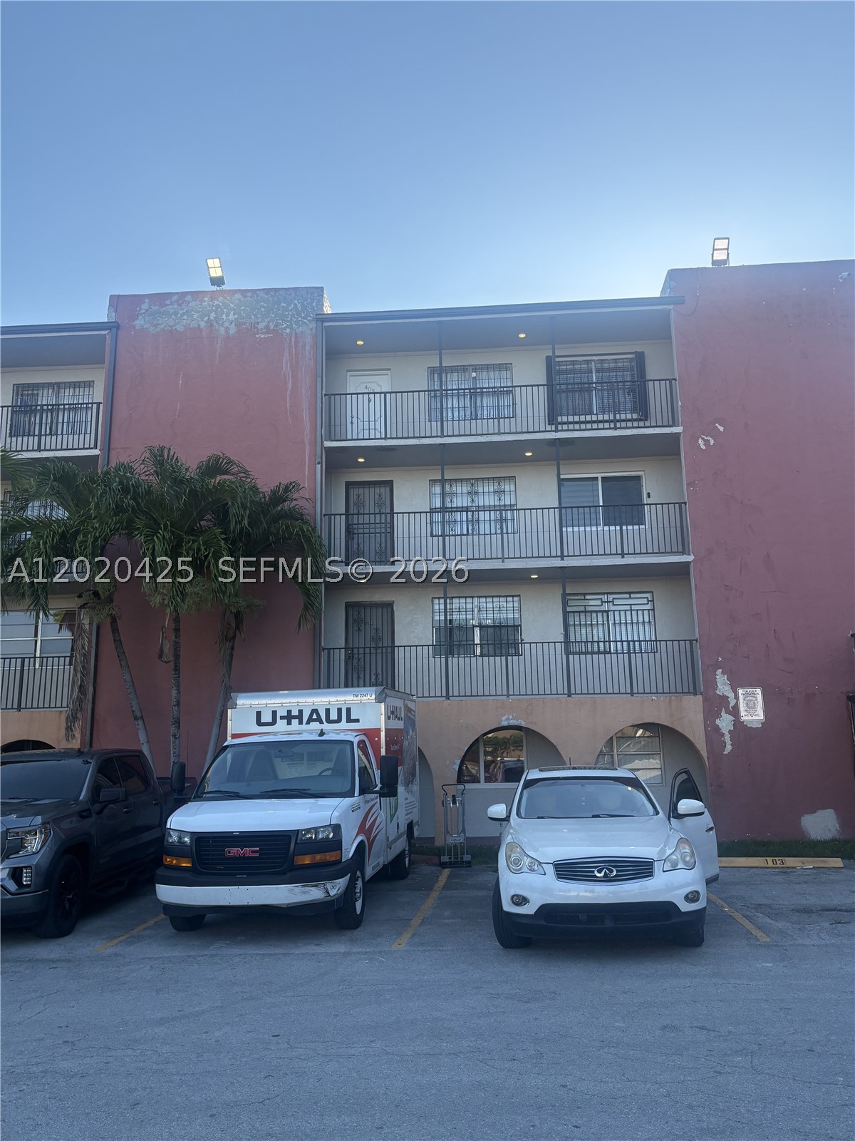Hialeah photo 2