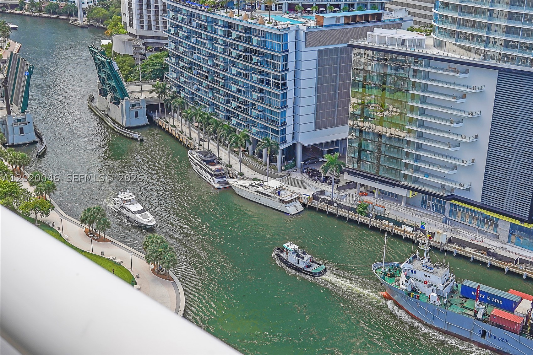 Miami photo 5