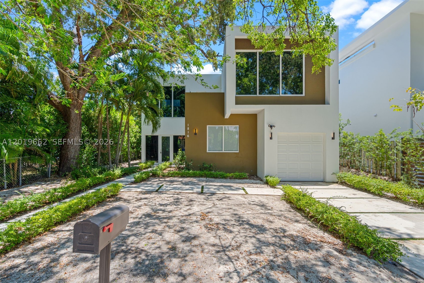 Miami photo 1