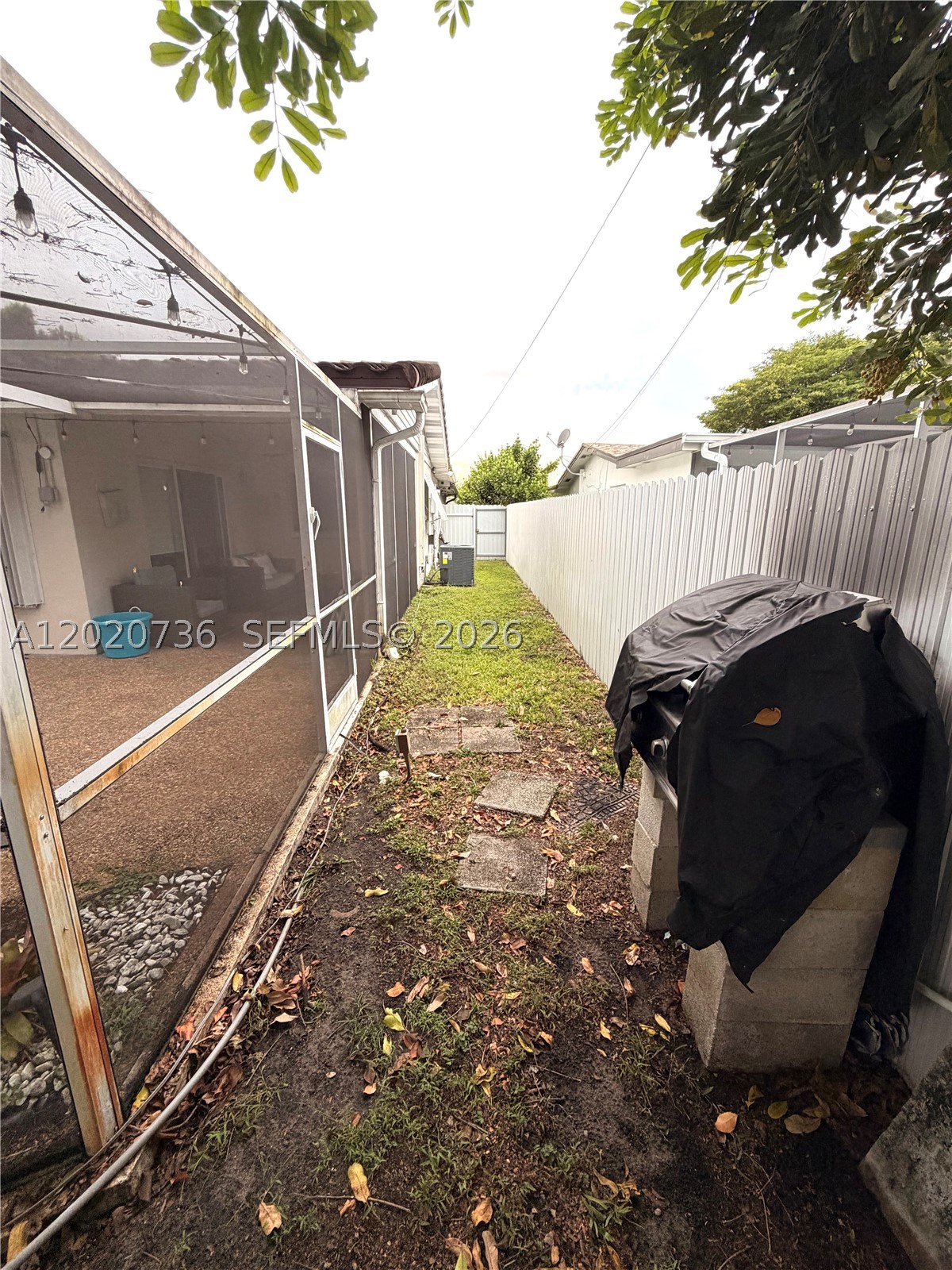 Pembroke Pines photo 4