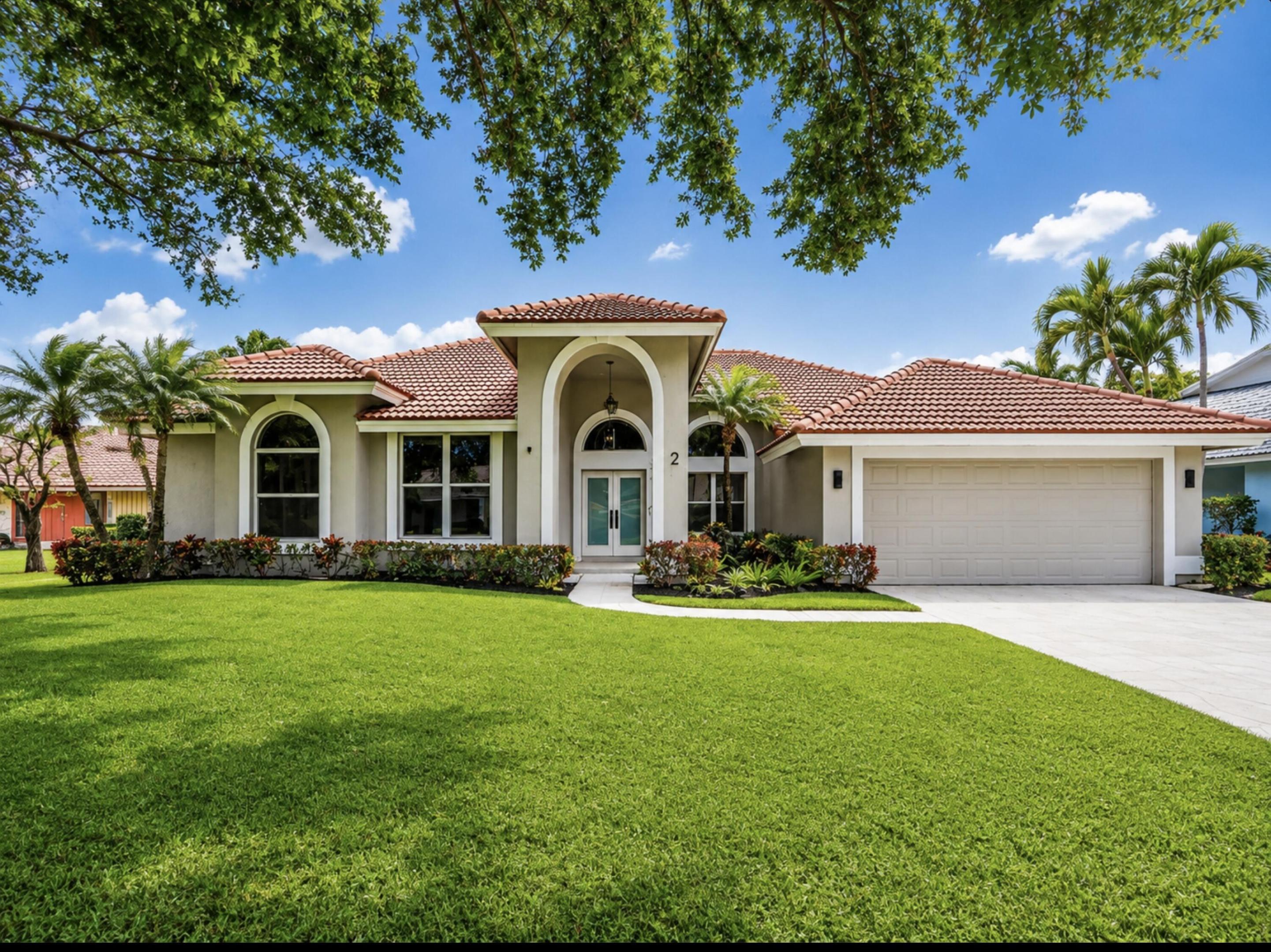 Palm Beach Gardens photo 1